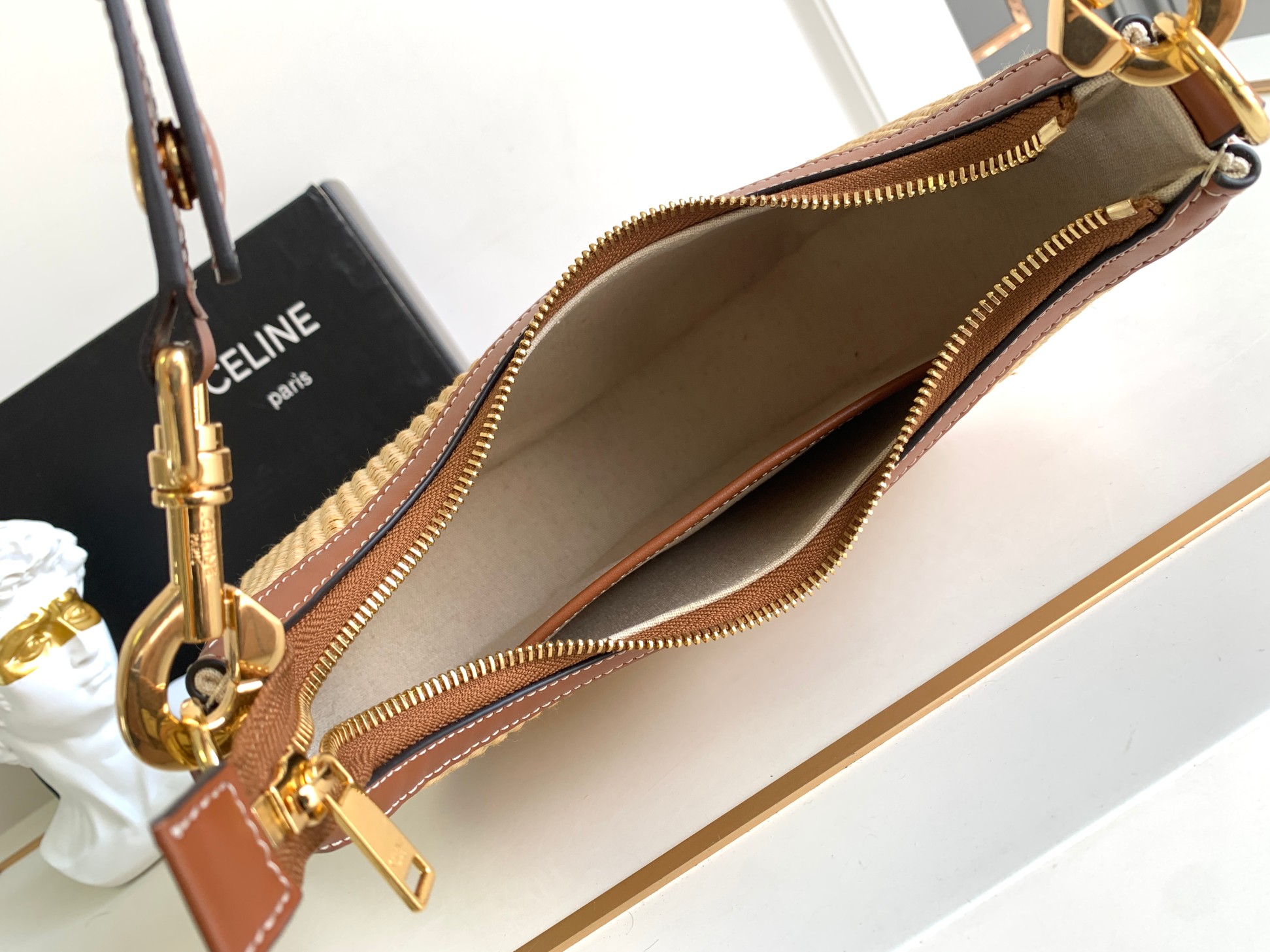 Bagsaaa Ce1i*e Medium Ava Strap in Raffia Effect Textile and Calfskin - 24cm