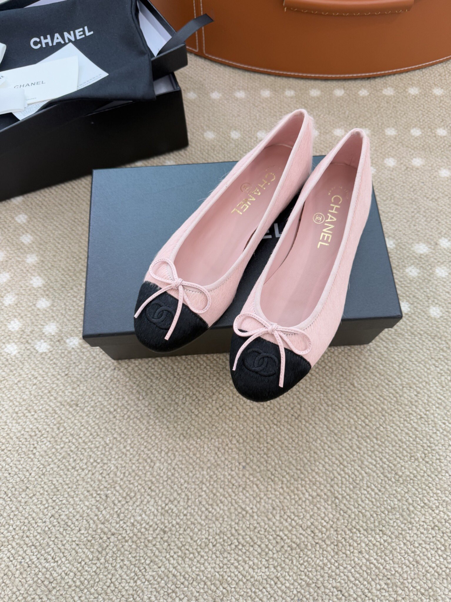 Bagsaaa Ch**el Classic Ballerina Flats Pink & Black