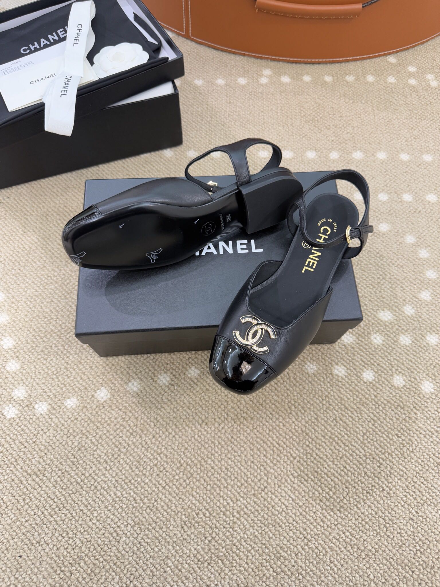 Bagsaaa Ch**el Black Cap Toe Slingbacks
