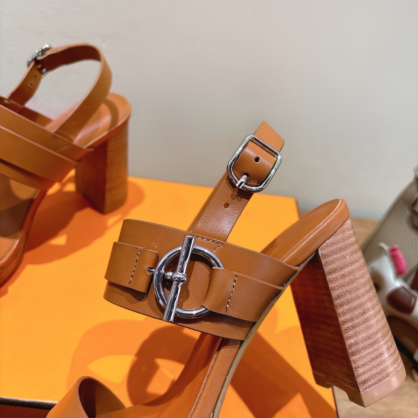Bagsaaa H**me5 Keen 90 Sandals Brown