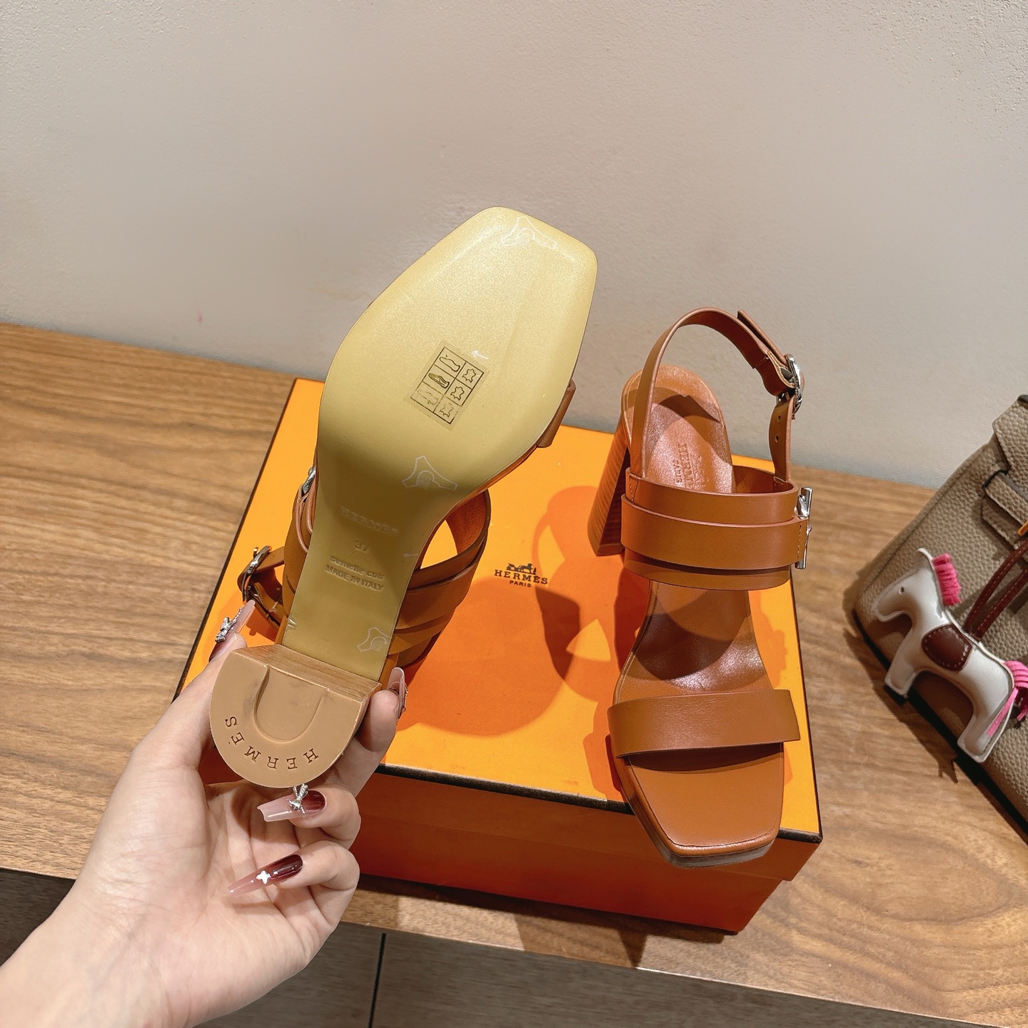 Bagsaaa H**me5 Keen 90 Sandals Brown