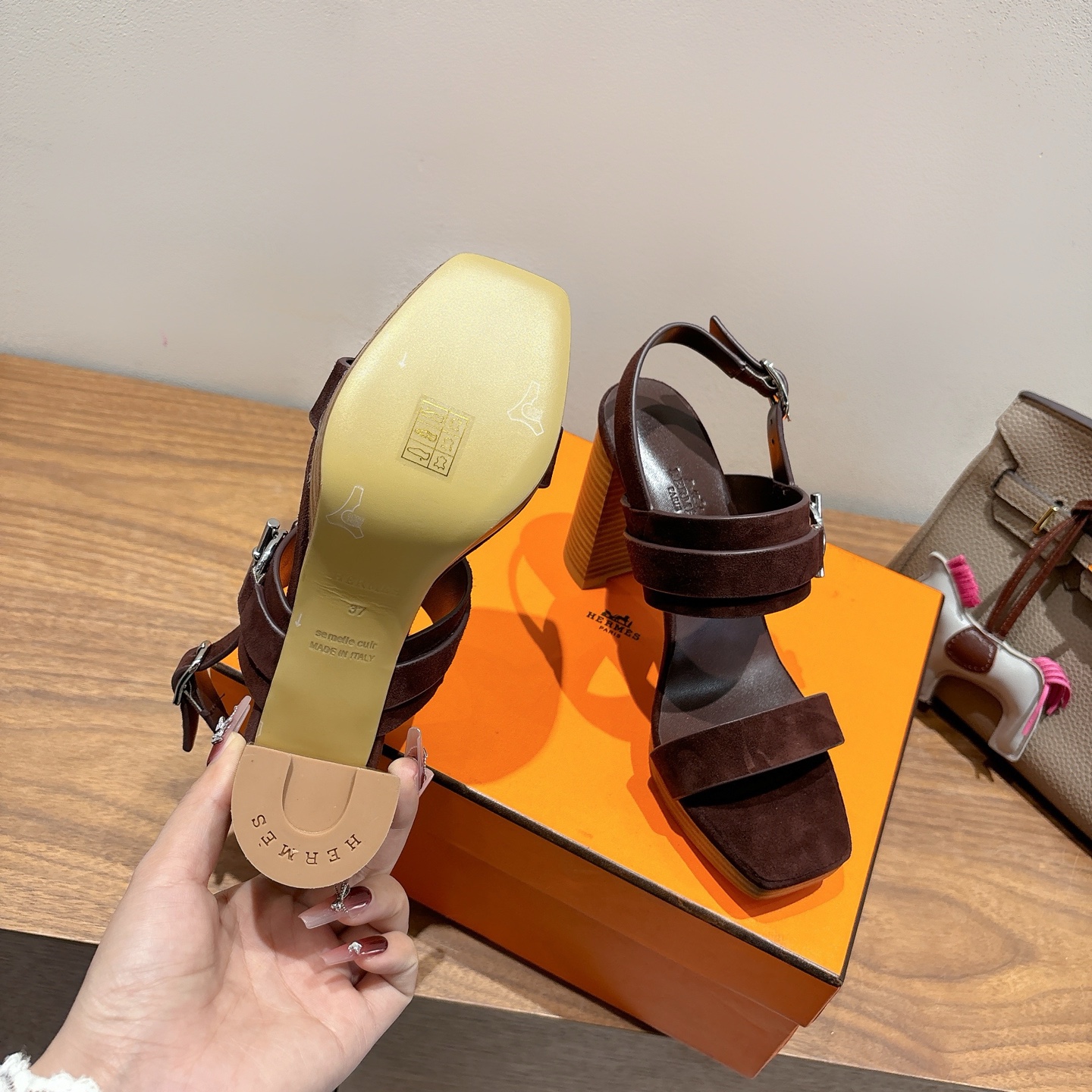 Bagsaaa H**me5 Keen 90 Sandals Brown Suede