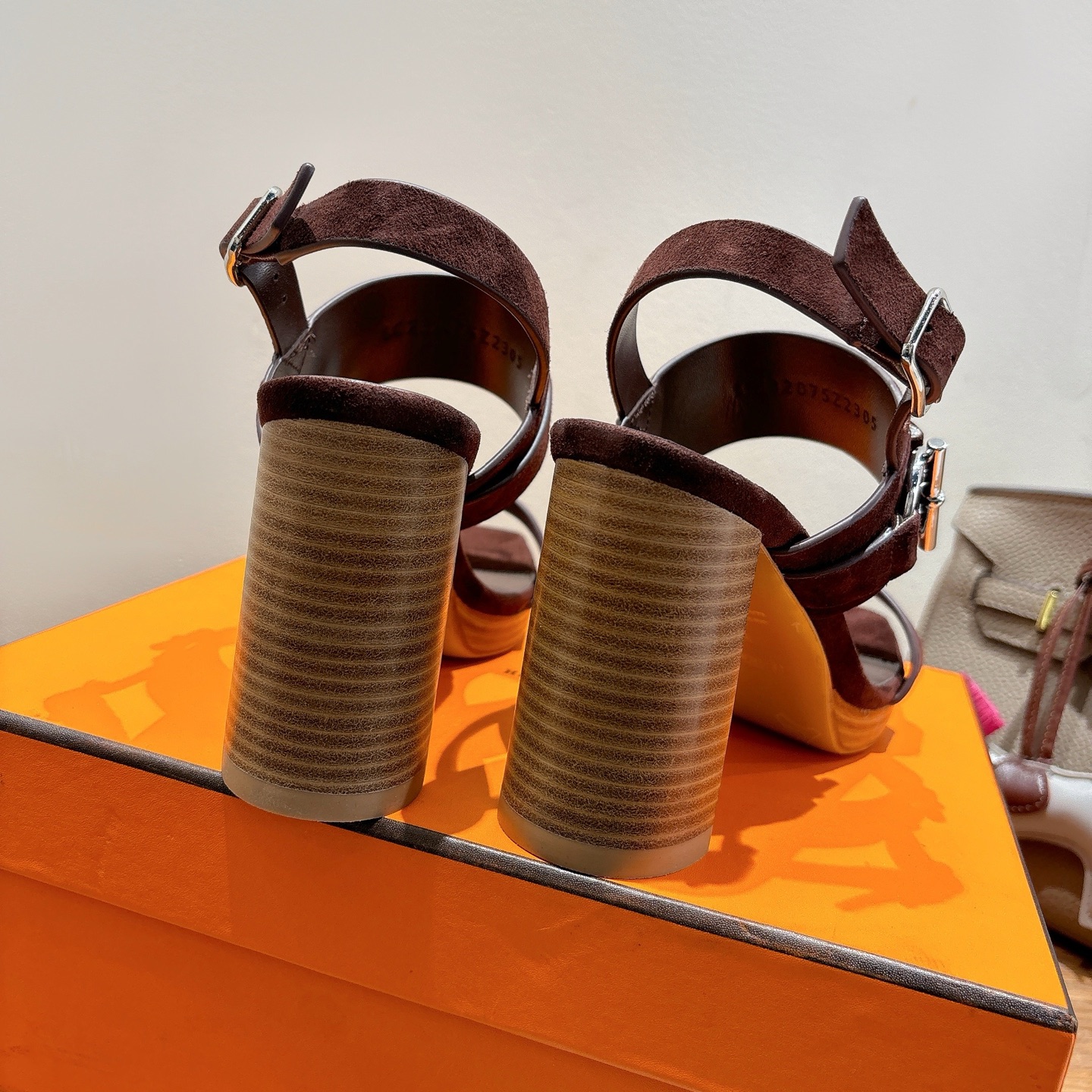 Bagsaaa H**me5 Keen 90 Sandals Brown Suede