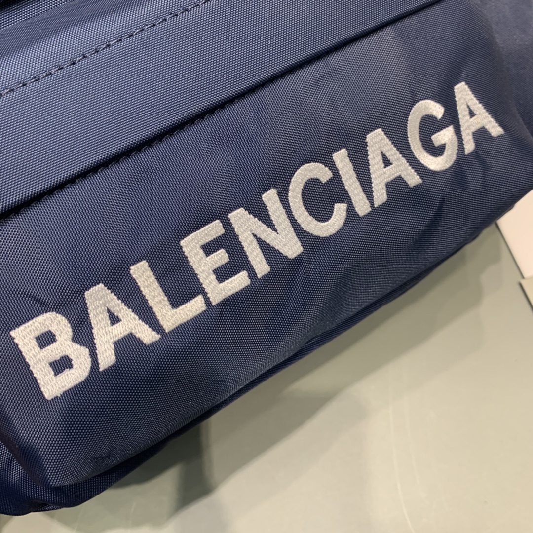 Bagsaaa Ba1en*iaga Wheel Hip Bag Red Navy blue - 23cm