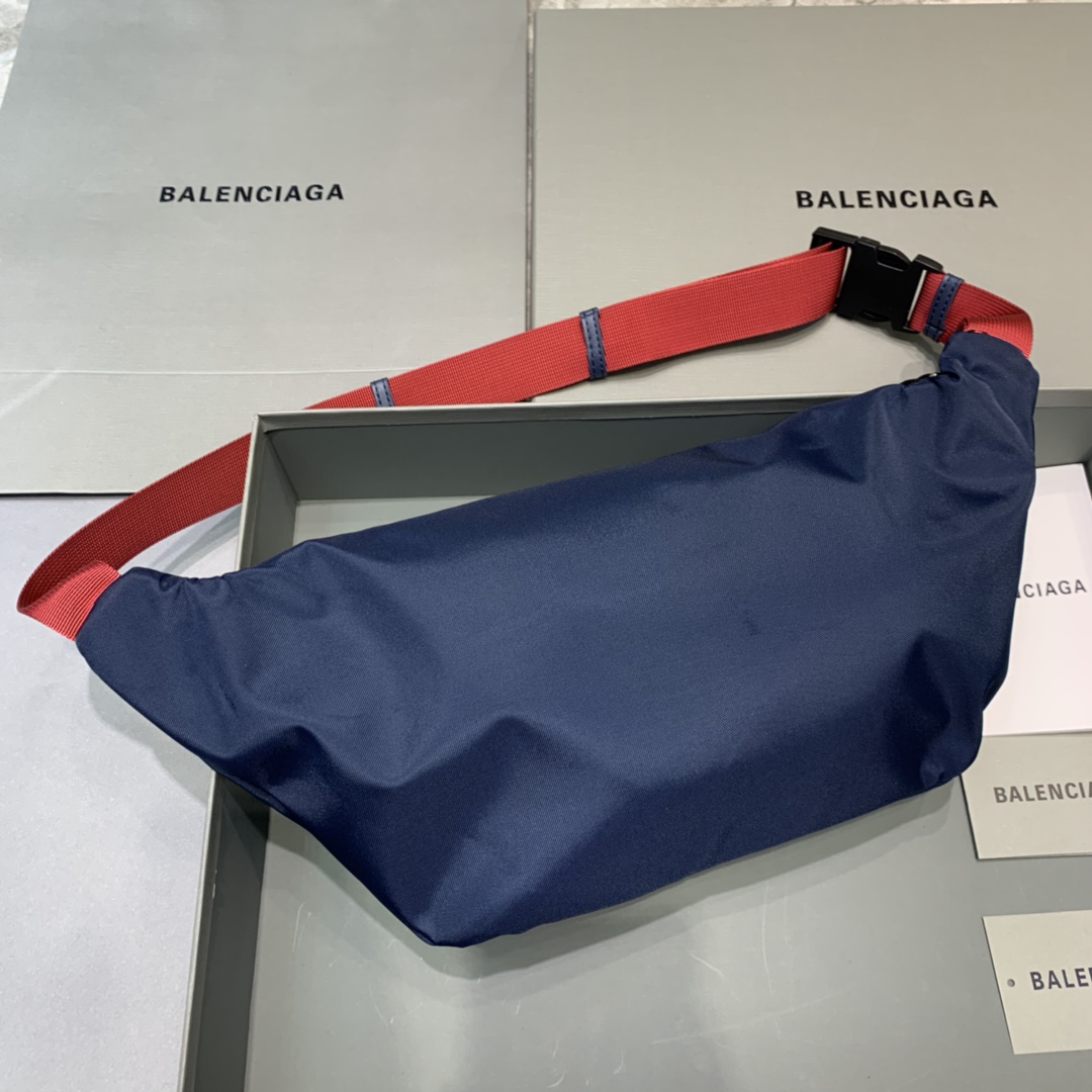 Bagsaaa Ba1en*iaga Wheel Hip Bag Red Navy blue - 23cm