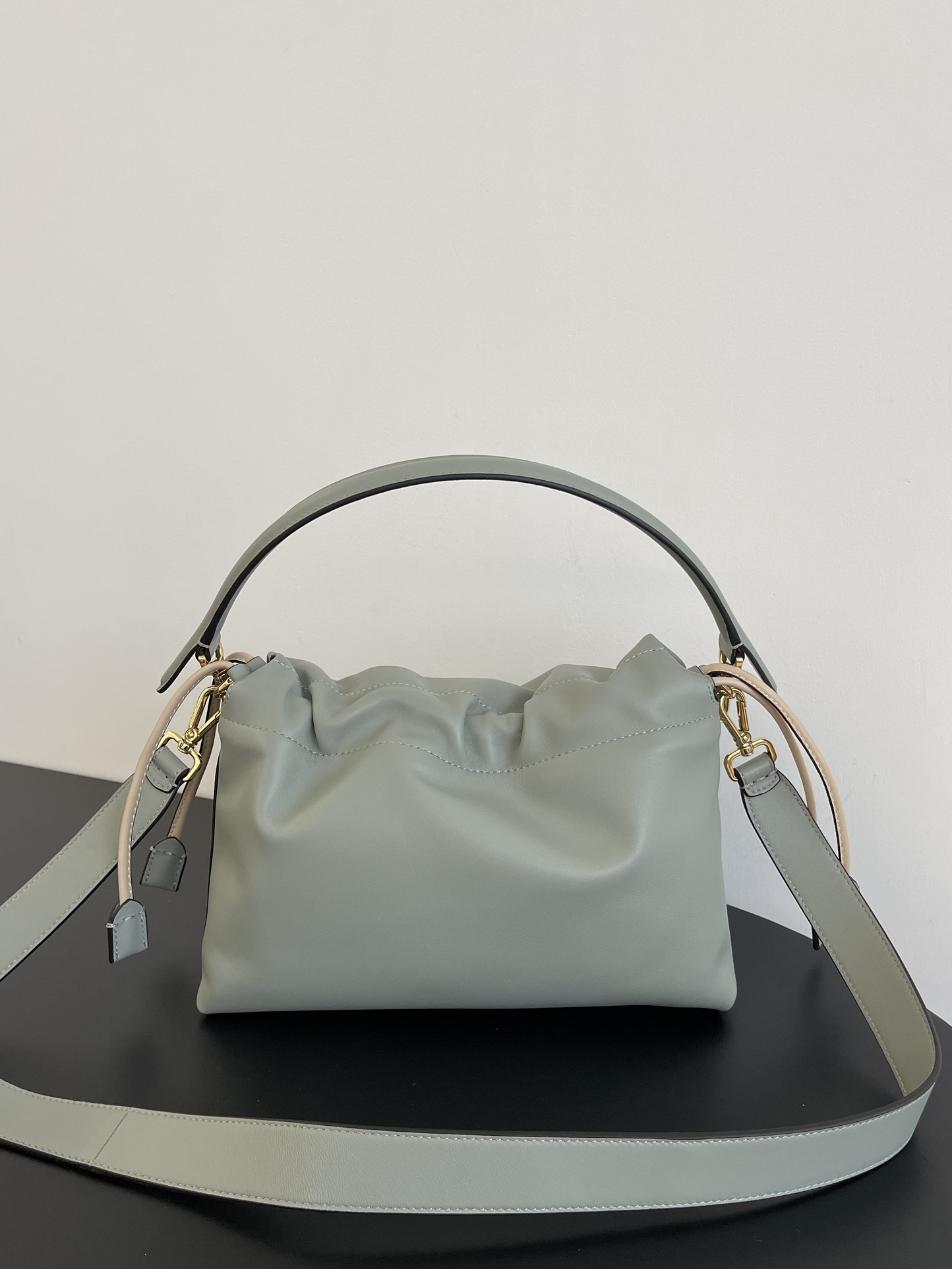 Bagsaaa F**di Mamma Baguette Medium Matcha green nappa leather bag - 26.5 cm