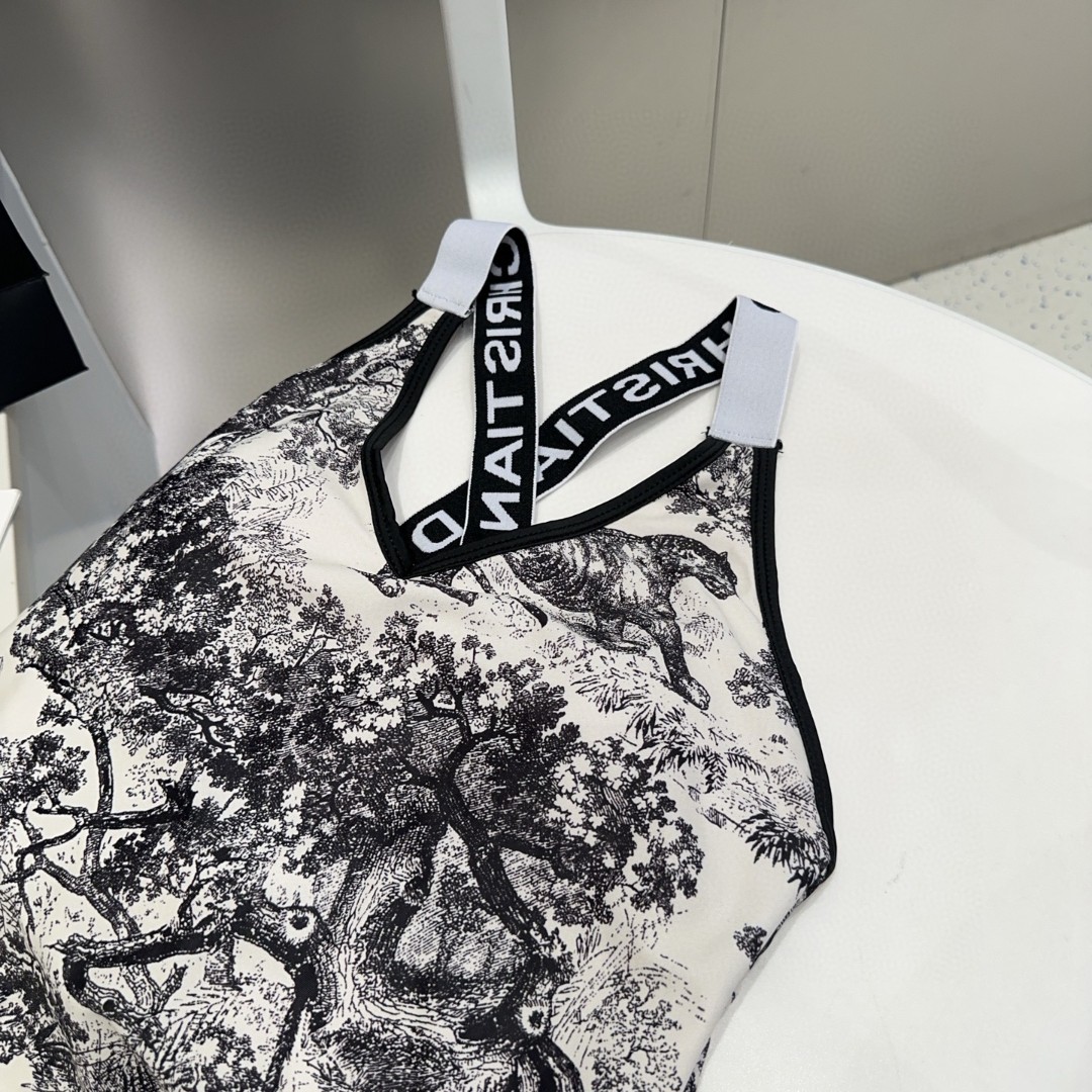 Bagsaaa D10r Swimsuit