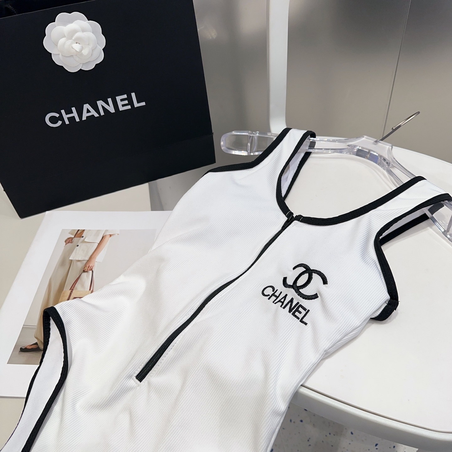 Bagsaaa Ch**el Swimsuit 01