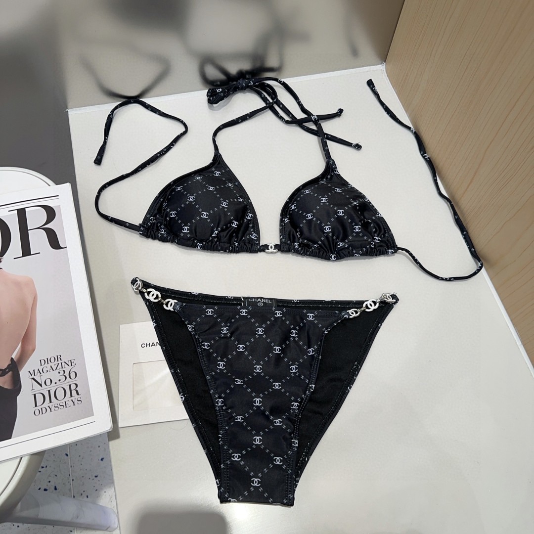 Bagsaaa Ch**el Swimsuit 02