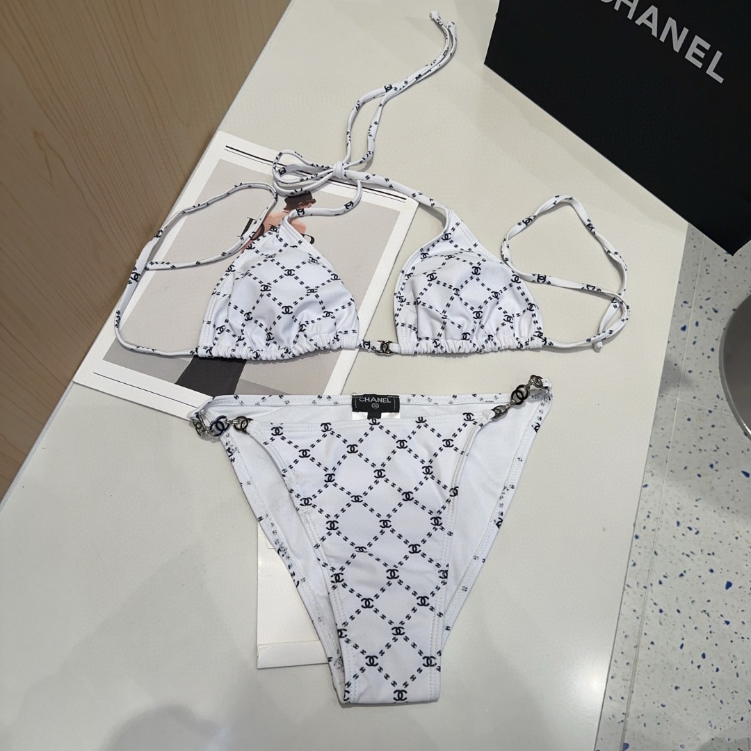 Bagsaaa Ch**el Swimsuit 03