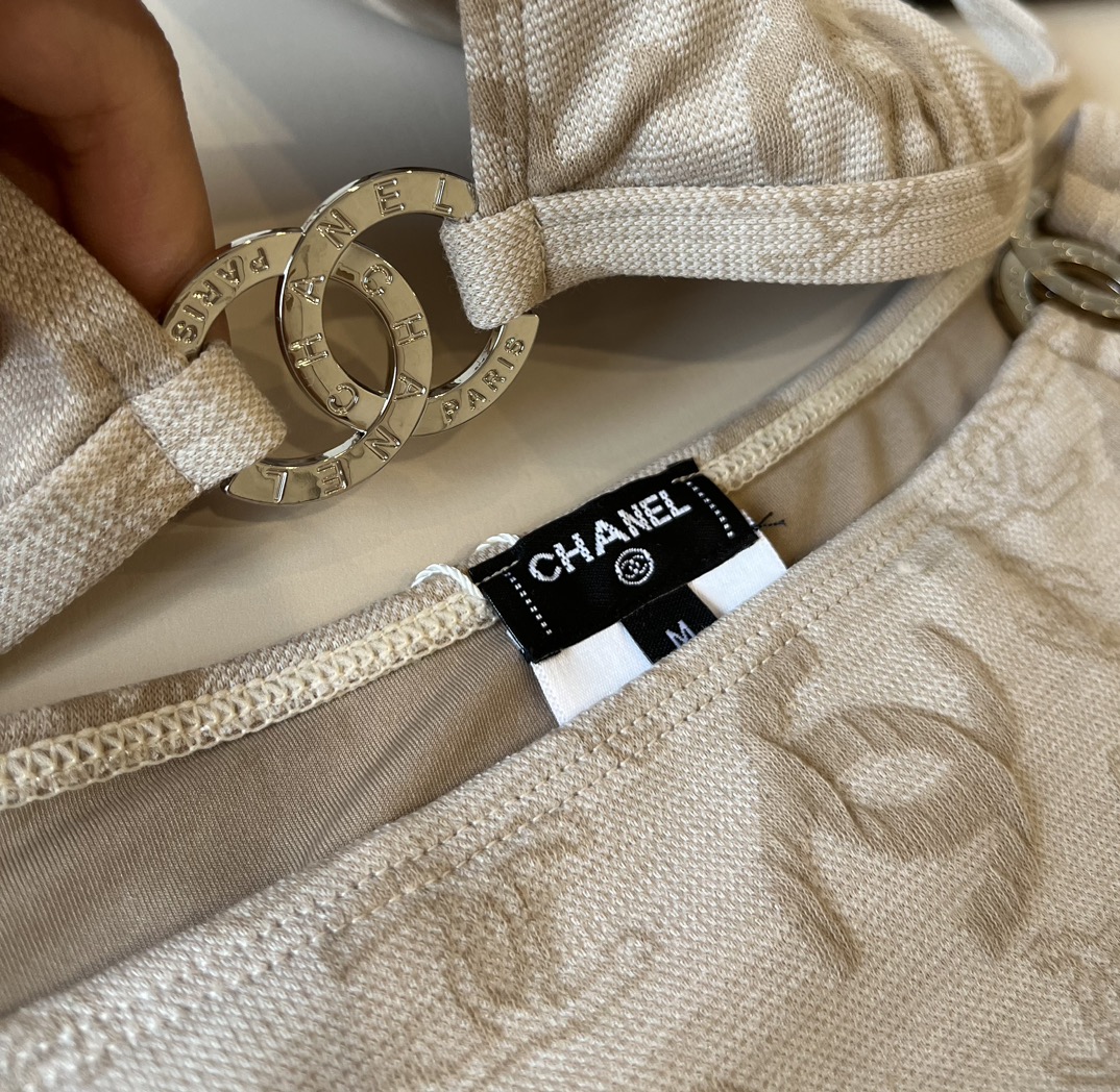 Bagsaaa Ch**el Swimsuit 05