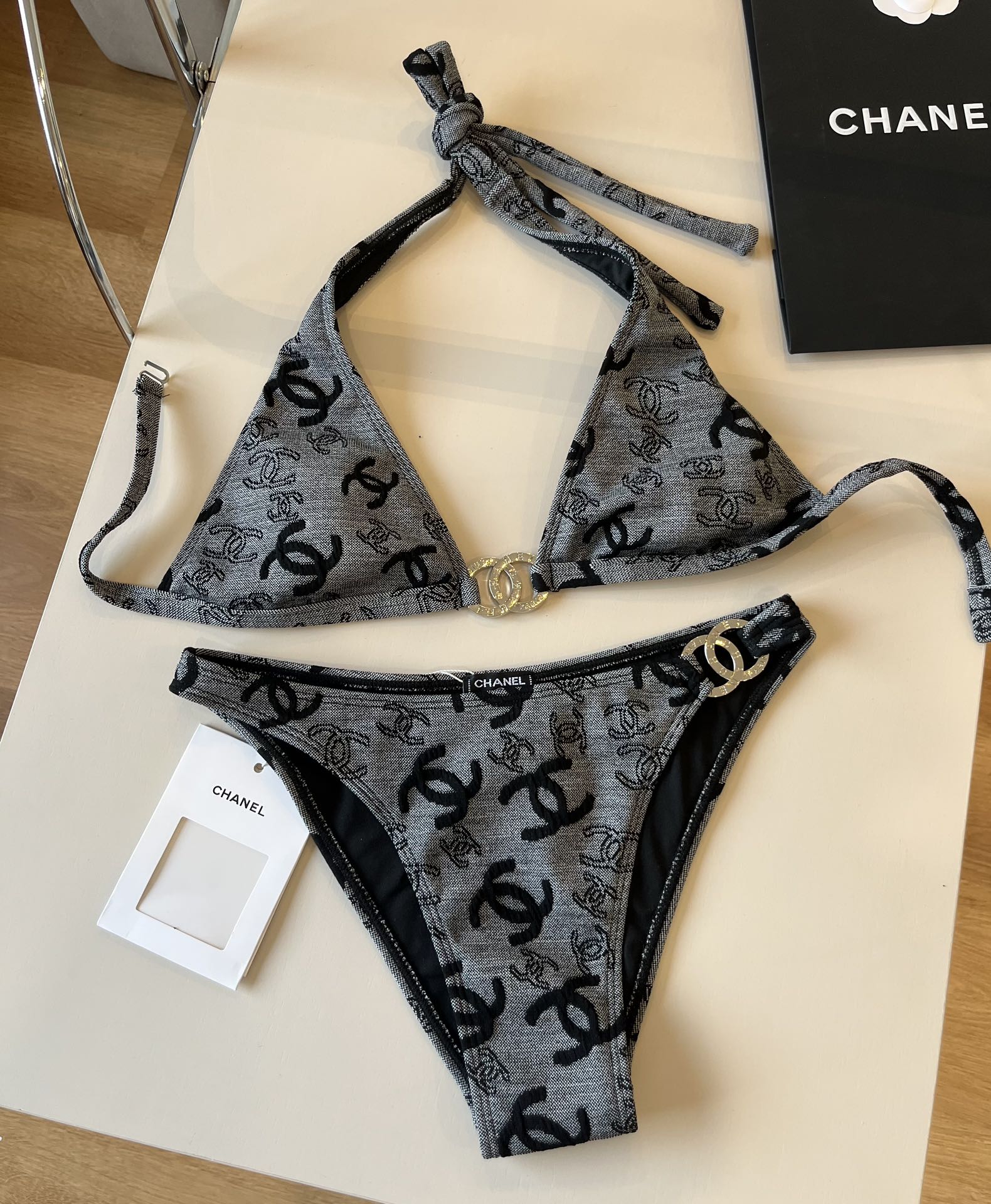 Bagsaaa Ch**el Swimsuit 06