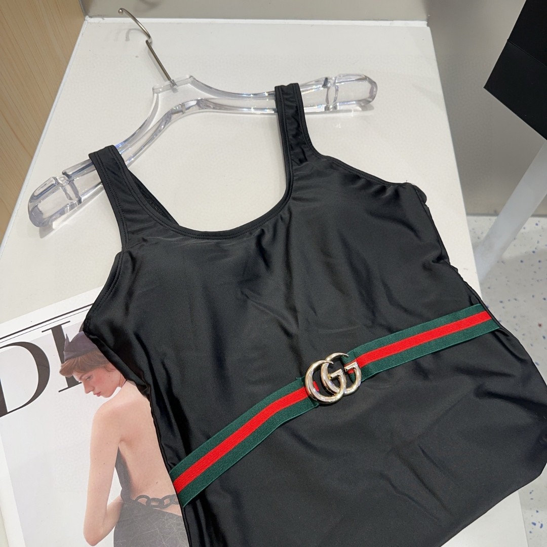 Bagsaaa Gvc*1 Swimsuit 01