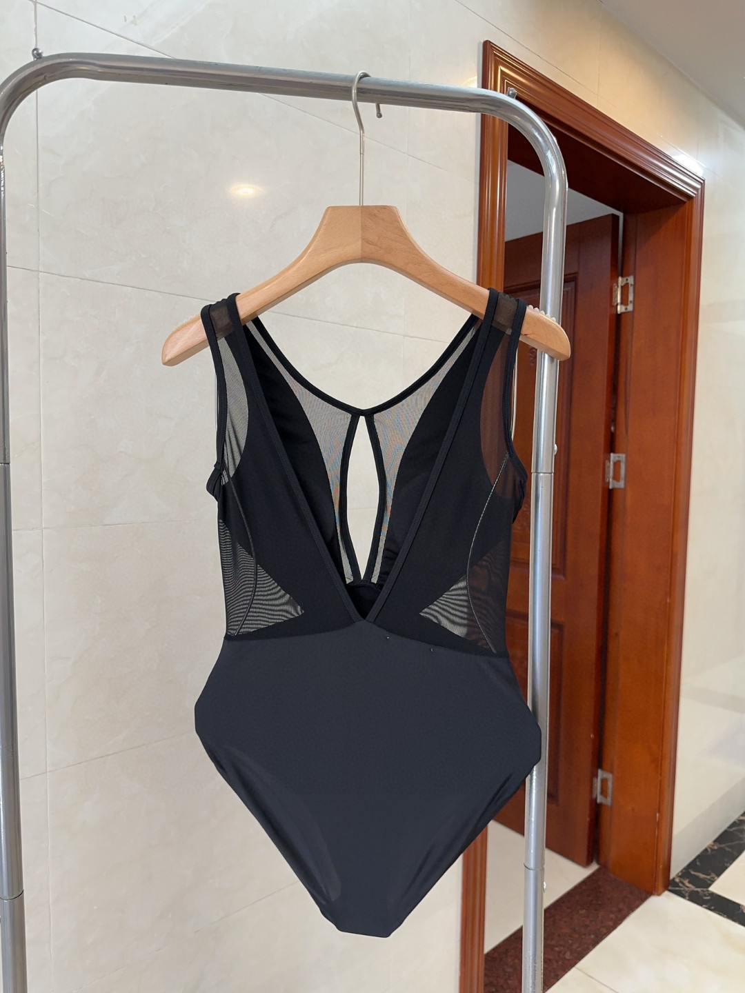 Bagsaaa Ch**el Swimsuit 07