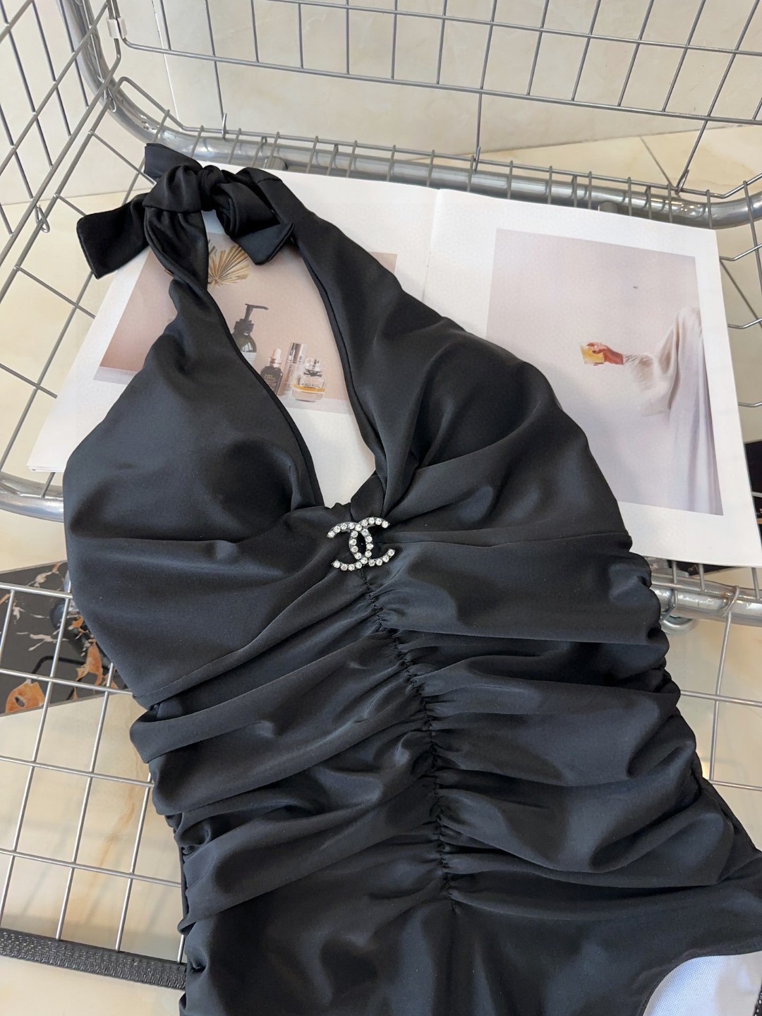 Bagsaaa Ch**el Swimsuit 08