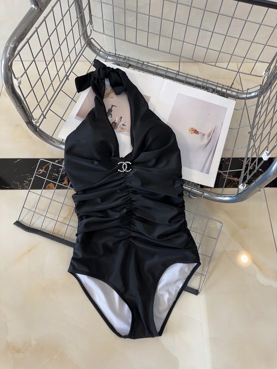 Bagsaaa Ch**el Swimsuit 08