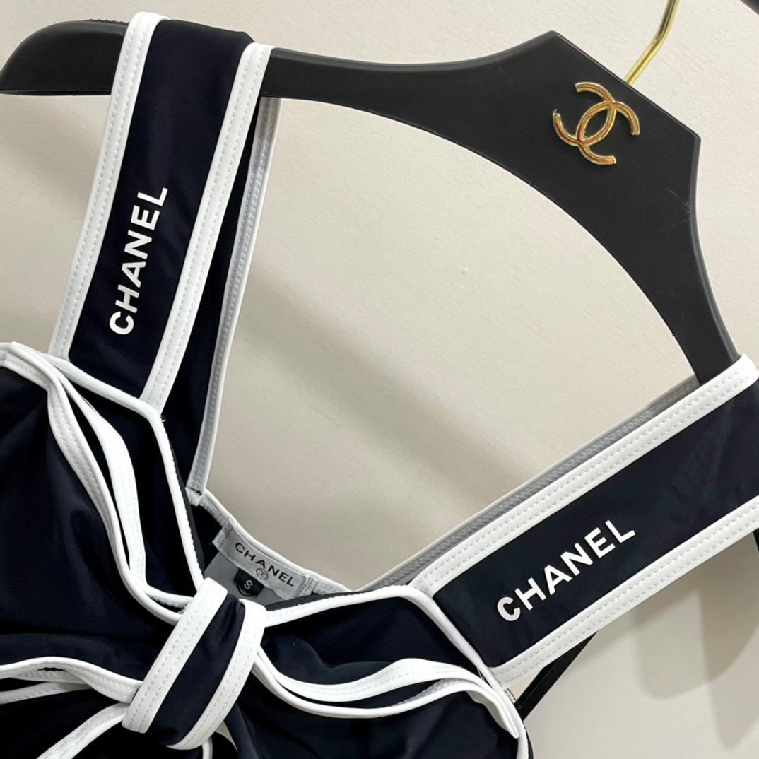 Bagsaaa Ch**el Swimsuit 11