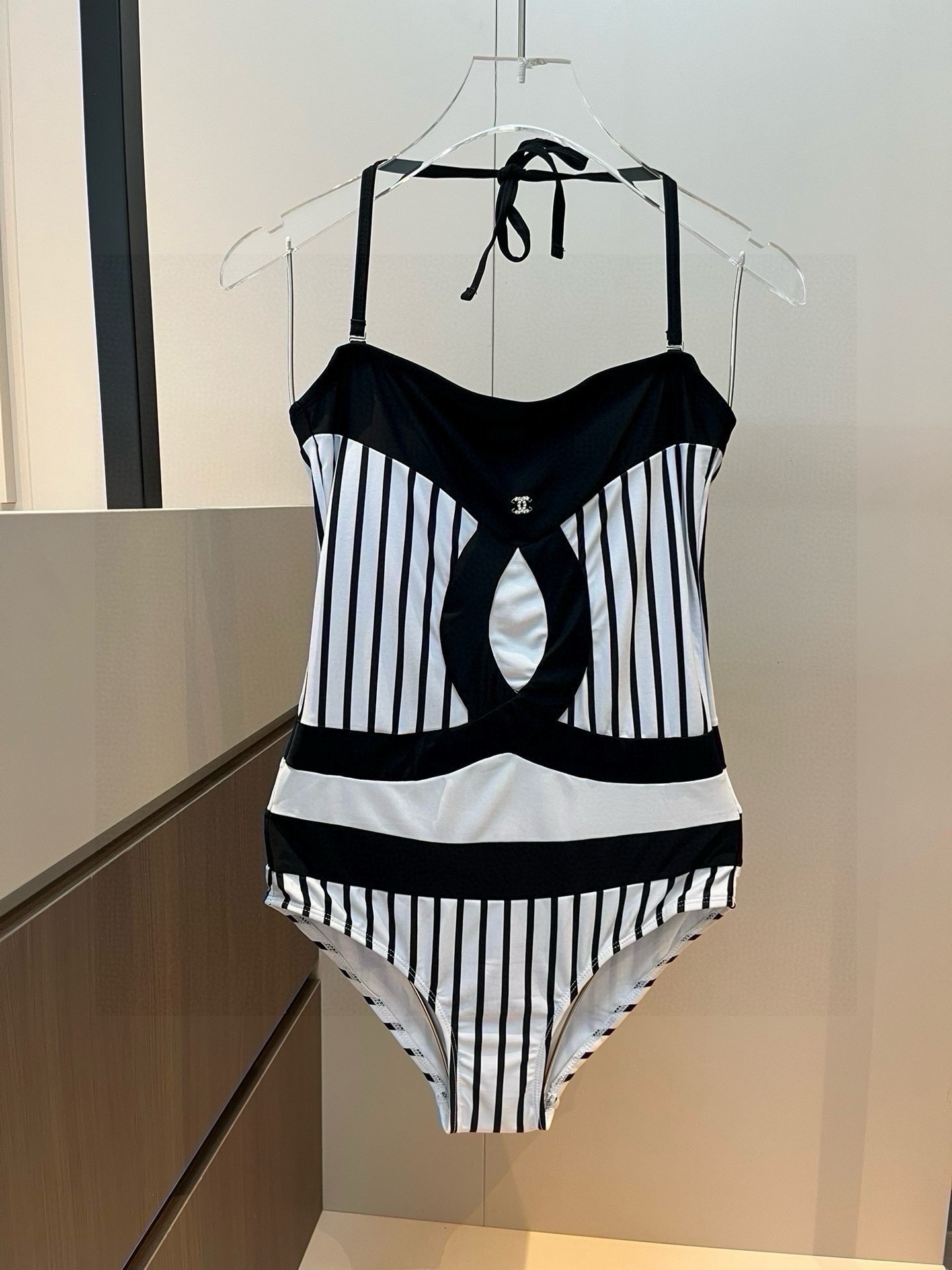 Bagsaaa Ch**el Swimsuit 12