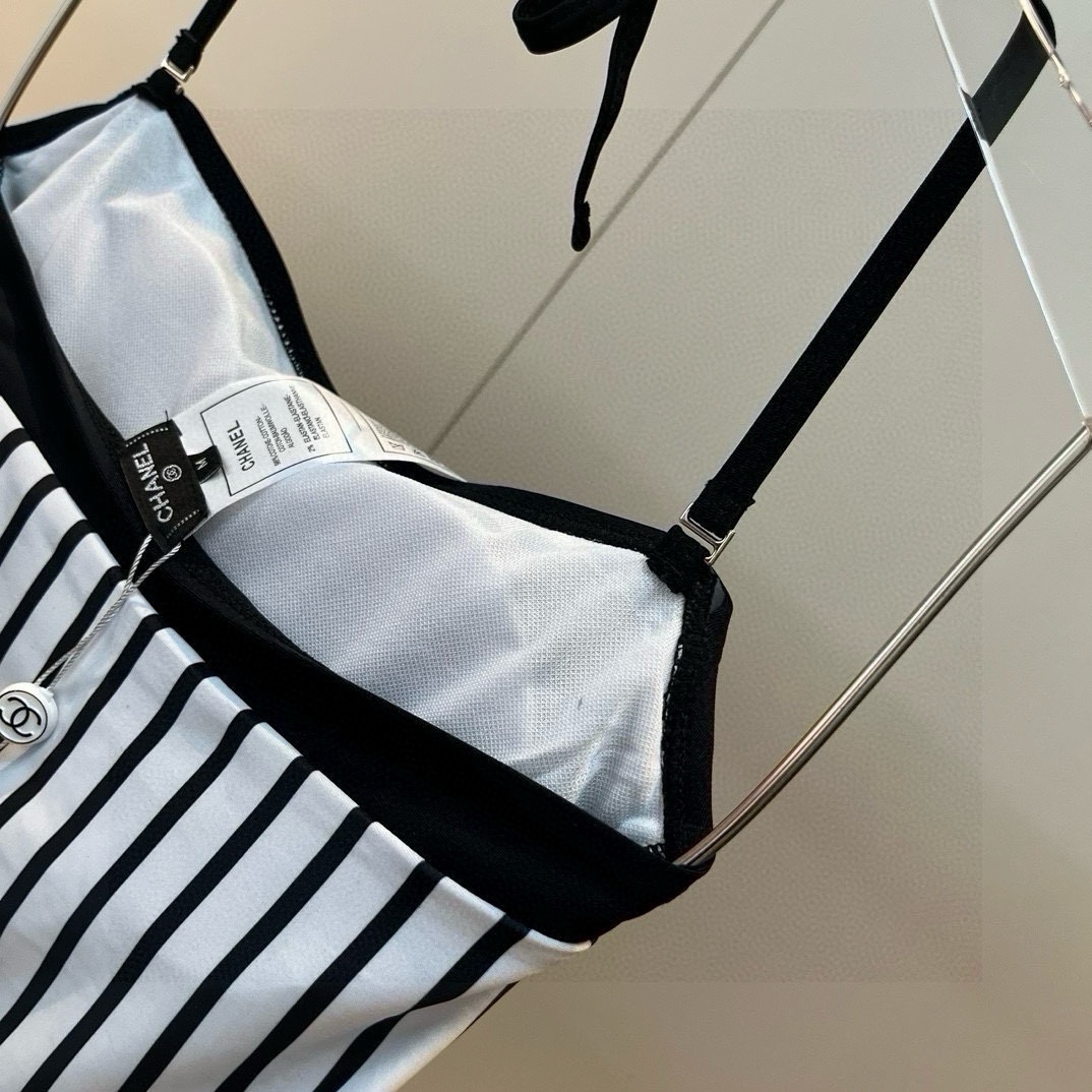 Bagsaaa Ch**el Swimsuit 12