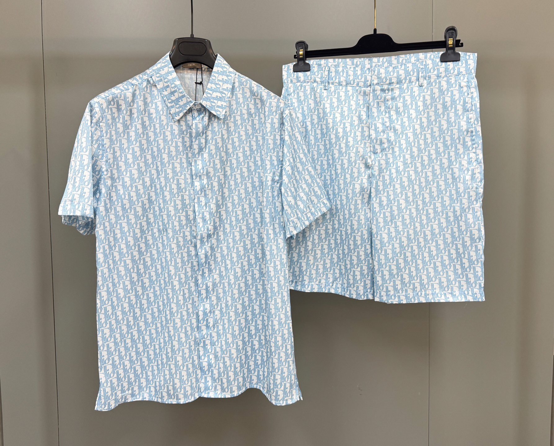 Bagsaaa D10r Oblique Short-Sleeved Blue Set