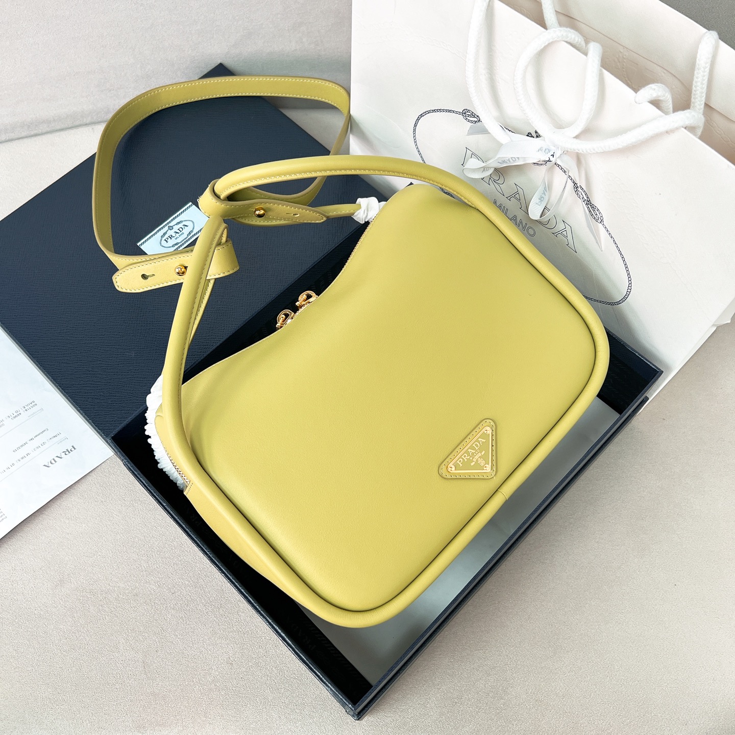 Bagsaaa Pra*a Darling leather handbag 1BA451 Lime Green - 25cm