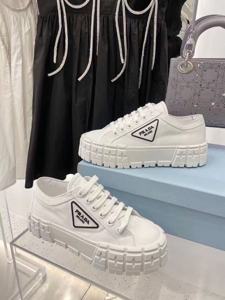 Bagsaaa Pra*a Double Wheel Re-Nylon gabardine sneakers white