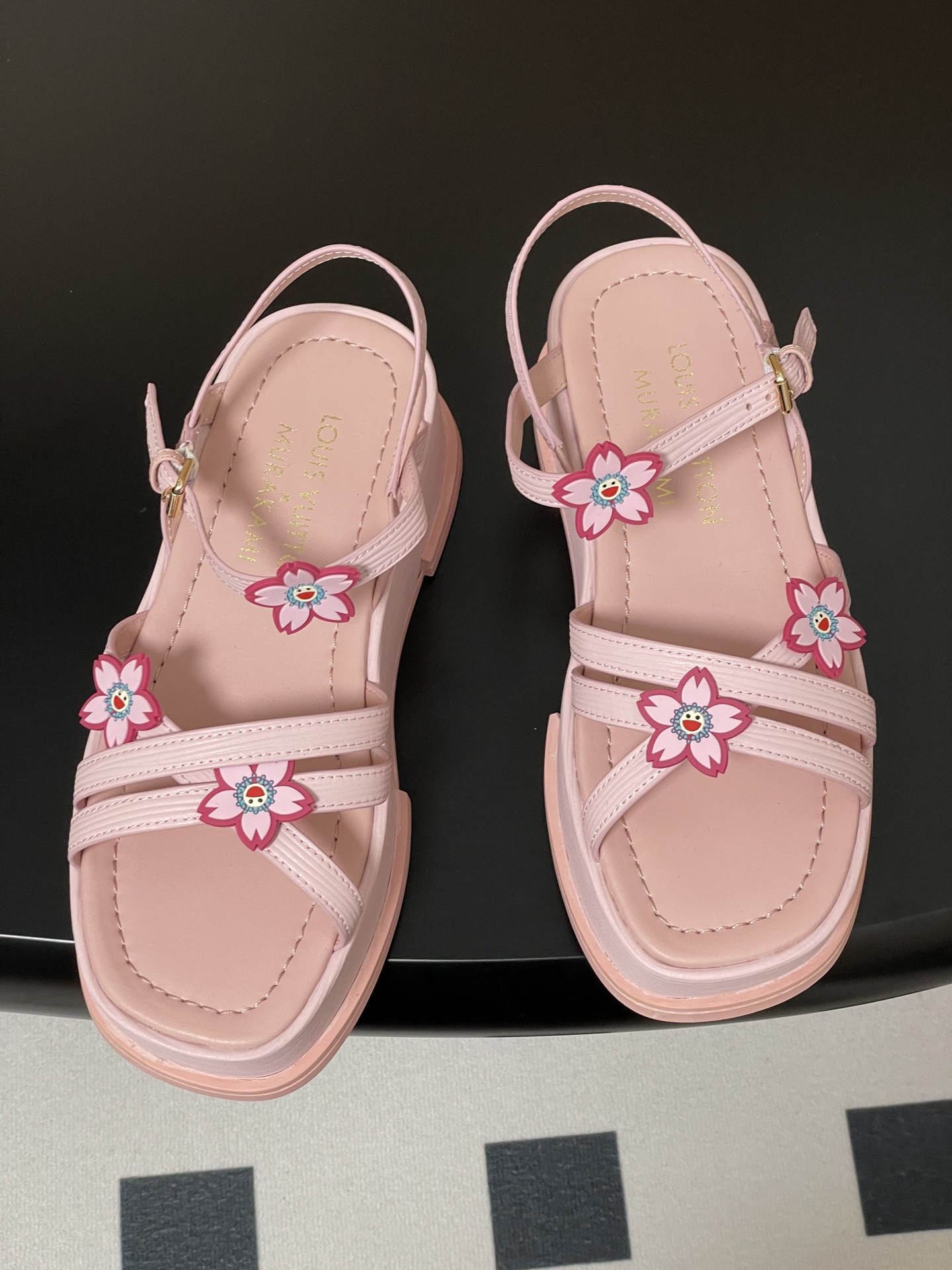Bagsaaa LV x TM Maya Platform Sandal pink