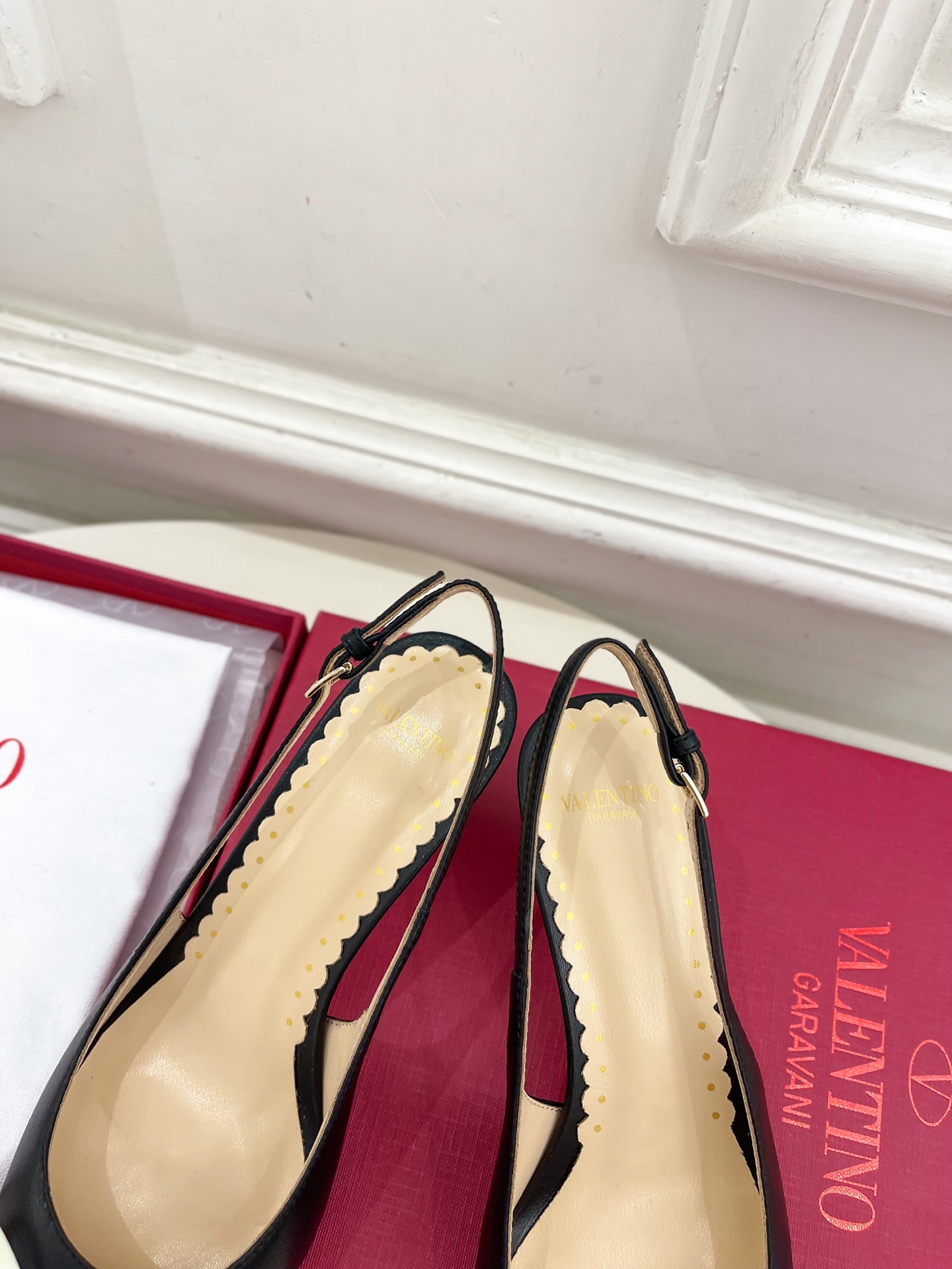 Bagsaaa Va1e*ntin0 Bepointy Slingback Pump In Patent Leather And Kidskin 45mm