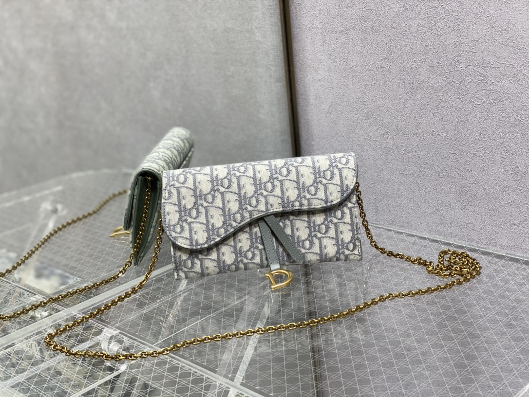 Bagsaaa D10r Small Saddle Pouch with Chain Gray D10r Oblique Jacquard - 19cm