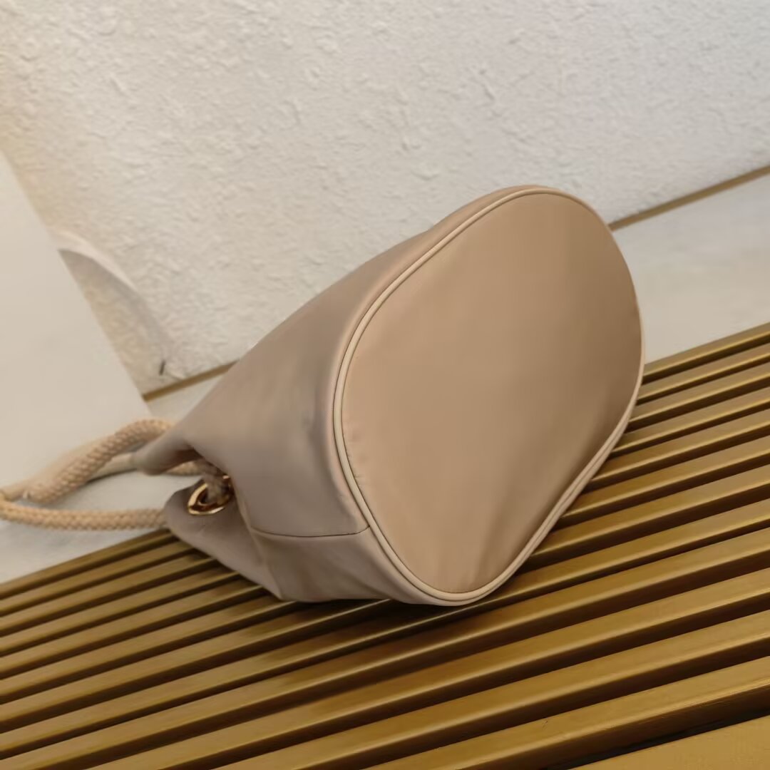 Bagsaaa Pra*a Mariner Re-Nylon small bucket bag 1BE082 beige - 28cm