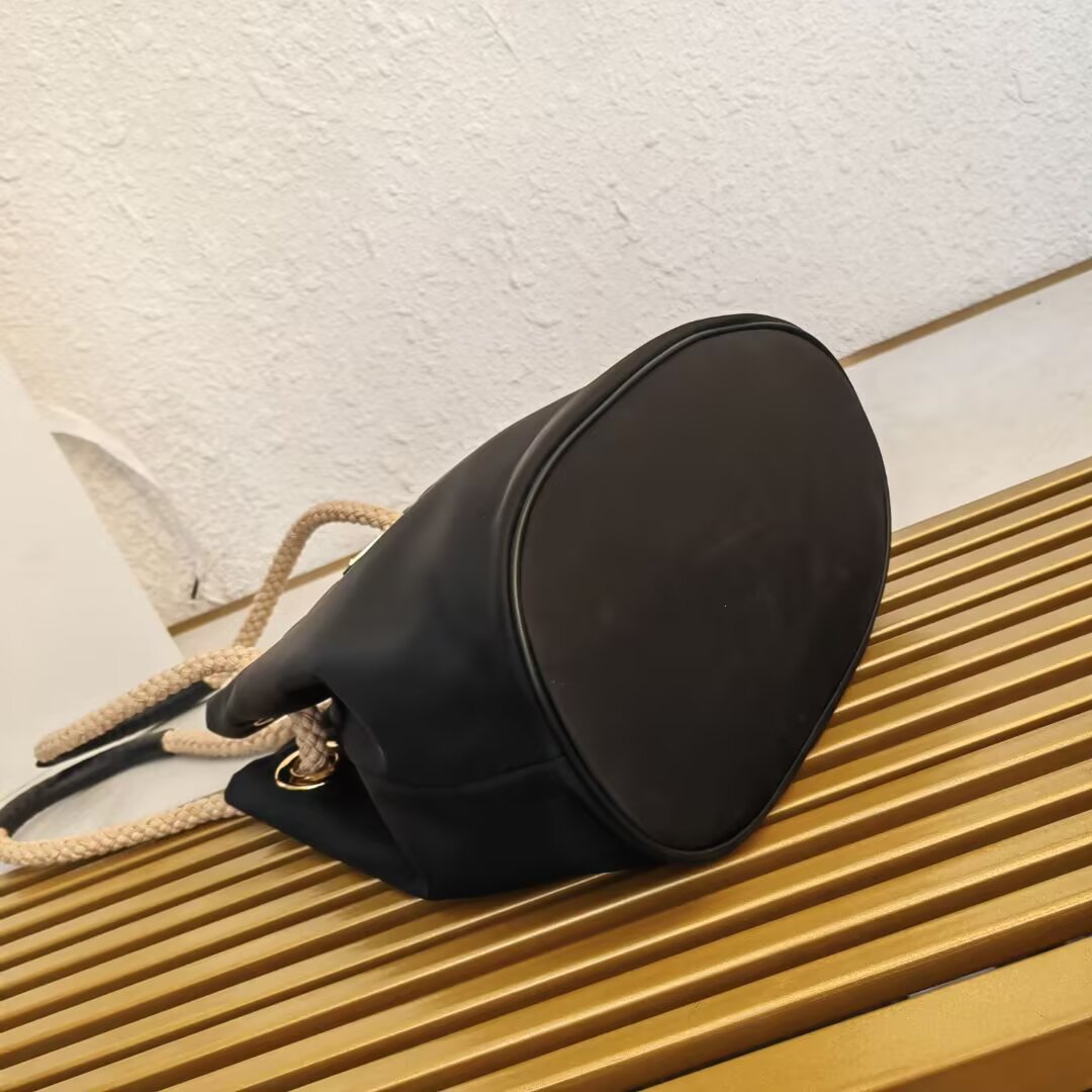 Bagsaaa Pra*a Mariner Re-Nylon small bucket bag 1BE082 black - 28cm
