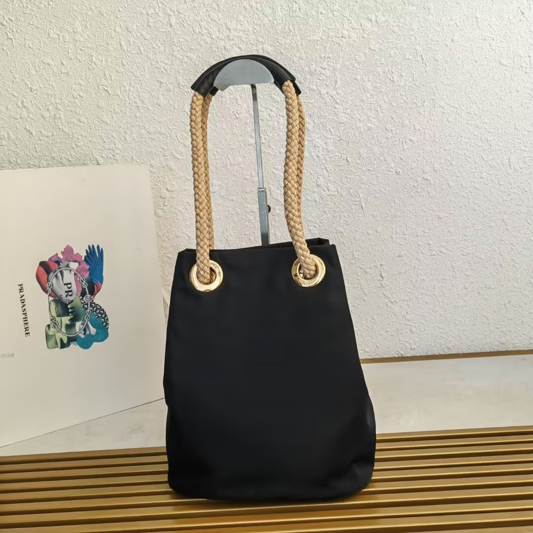 Bagsaaa Pra*a Mariner Re-Nylon small bucket bag 1BE082 black - 28cm