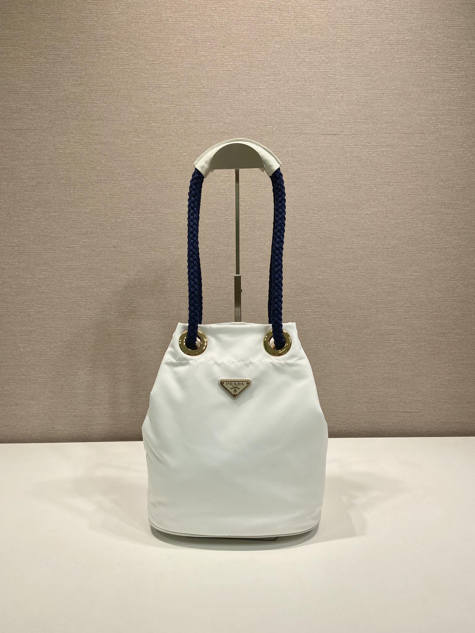 Bagsaaa Pra*a Mariner Re-Nylon small bucket bag 1BE082 white - 28cm