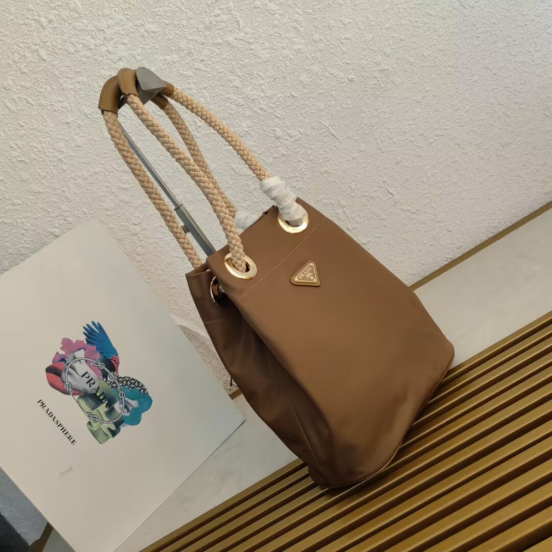 Bagsaaa Pra*a Mariner Re-Nylon small bucket bag 1BE082 brown - 28cm