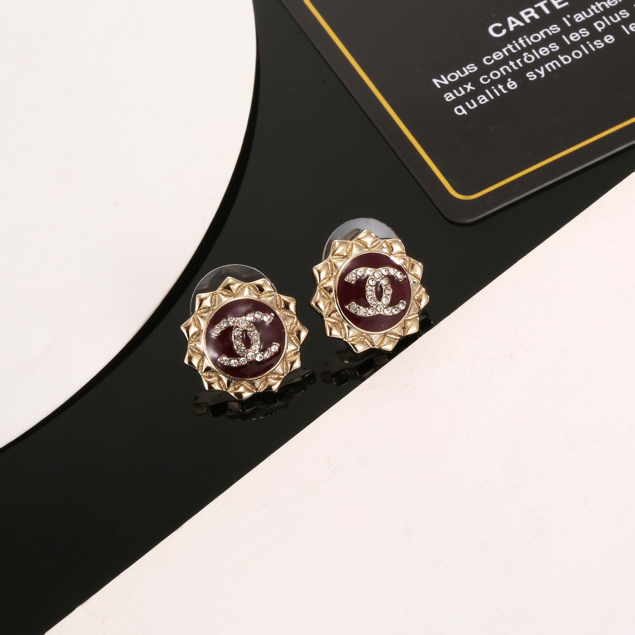 Bagsaaa Ch**el Earrings 14