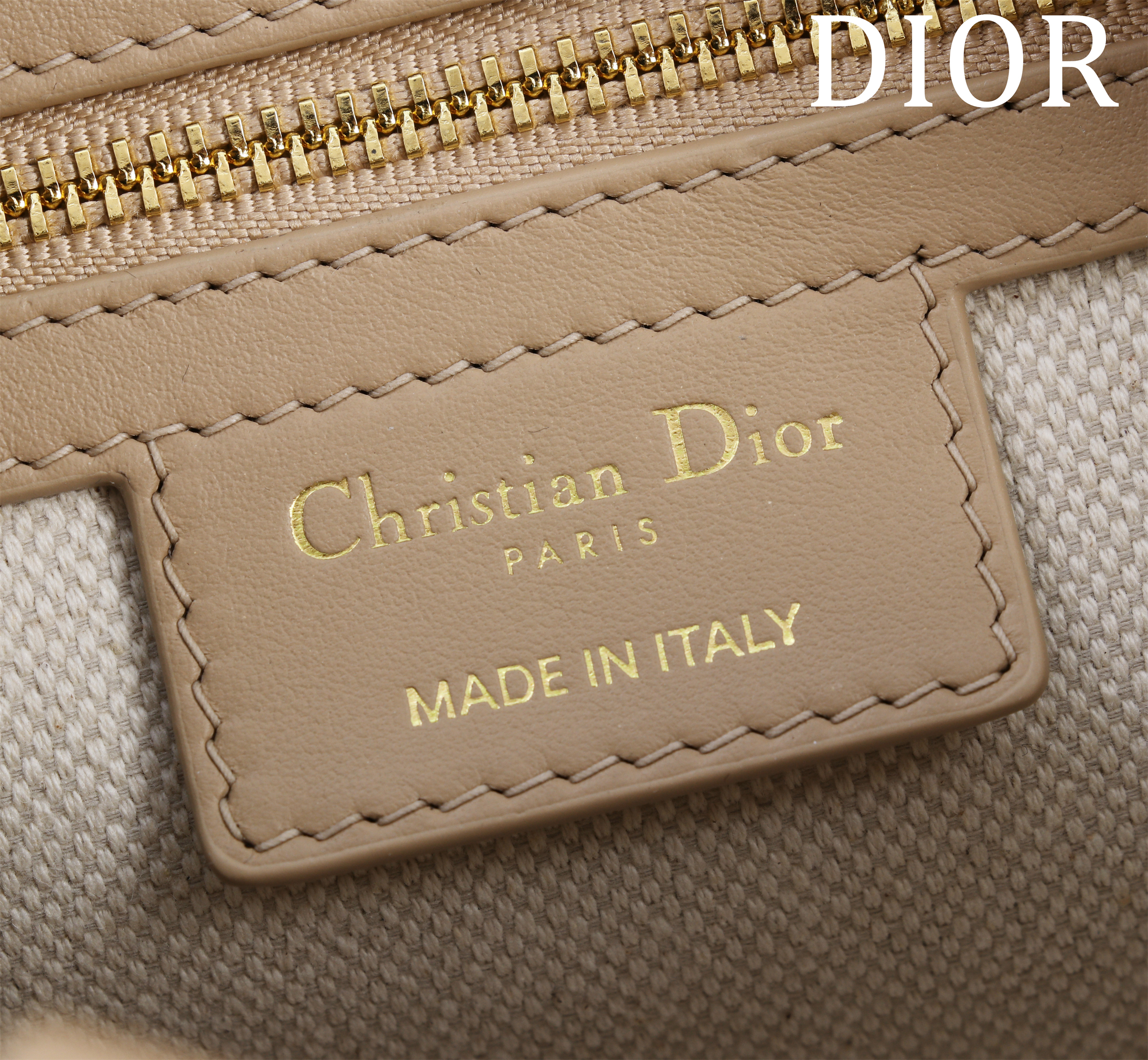 Bagsaaa D10r Groove 20 Bag Natural D10r Oblique Jacquard - 20.5cm