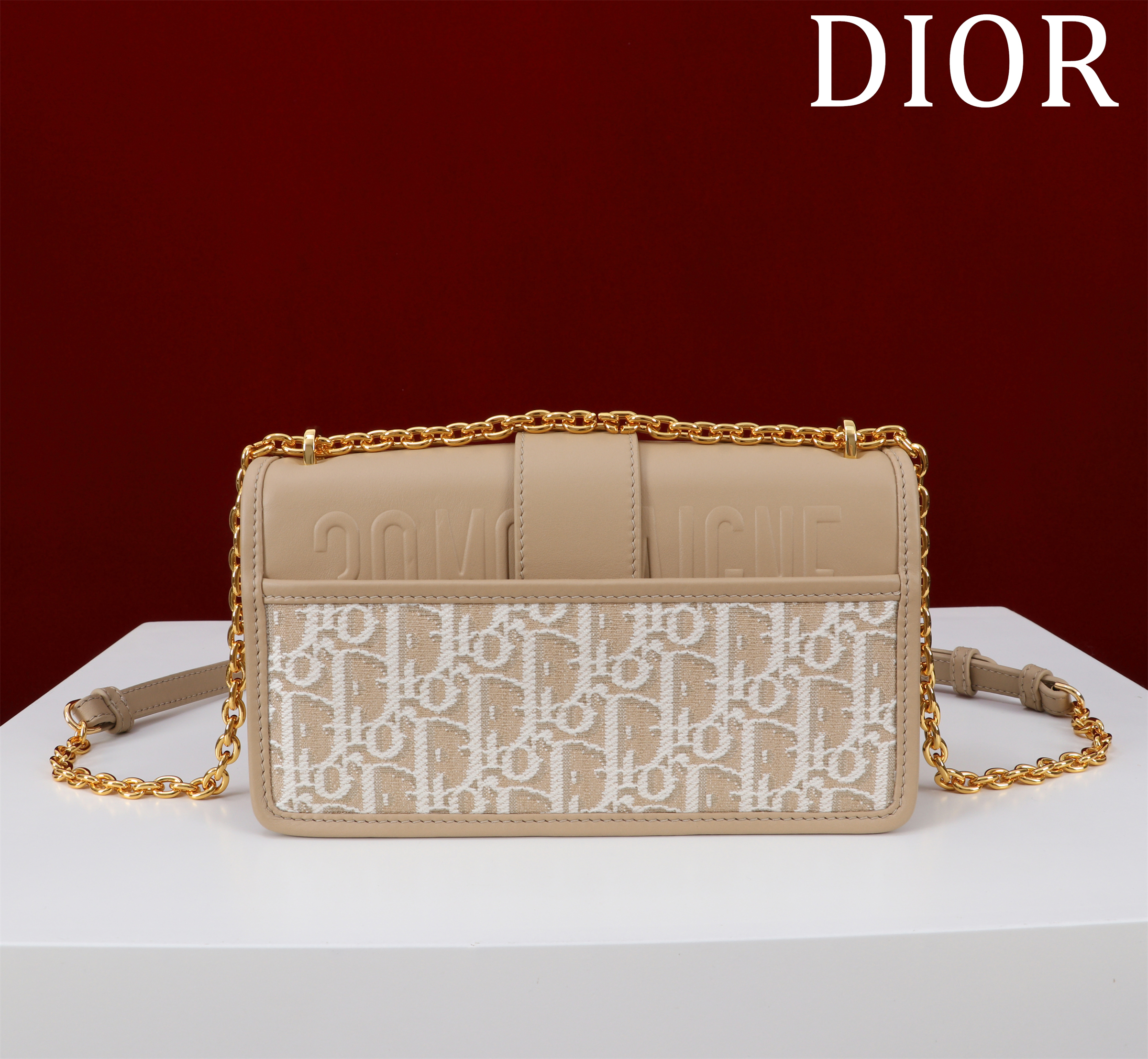 Bagsaaa D10r 30 Montaigne East-West Bag with Chain D10r Oblique Jacquard and Natural Smooth Calfskin - 21cm