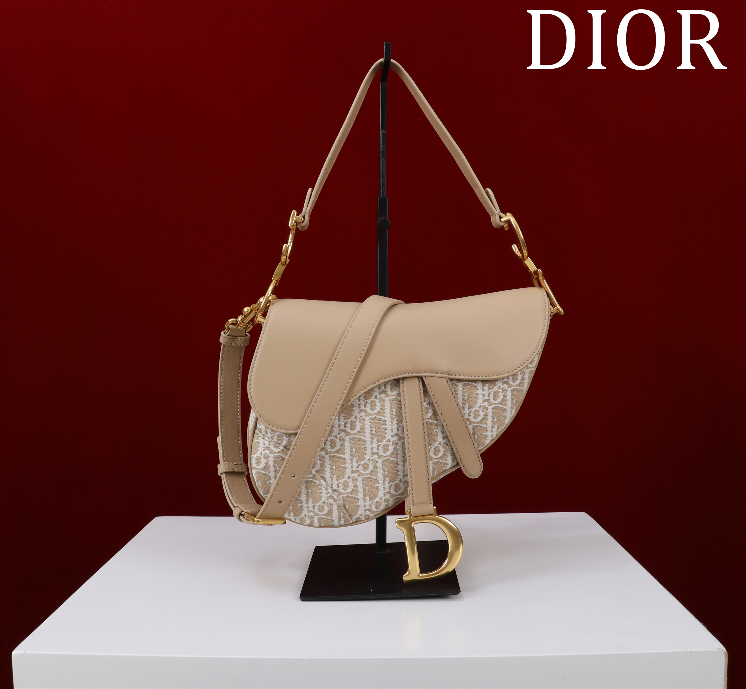 Bagsaaa D10r Saddle Bag with Strap D10r Oblique Jacquard and Natural Smooth Calfskin - 25.5cm