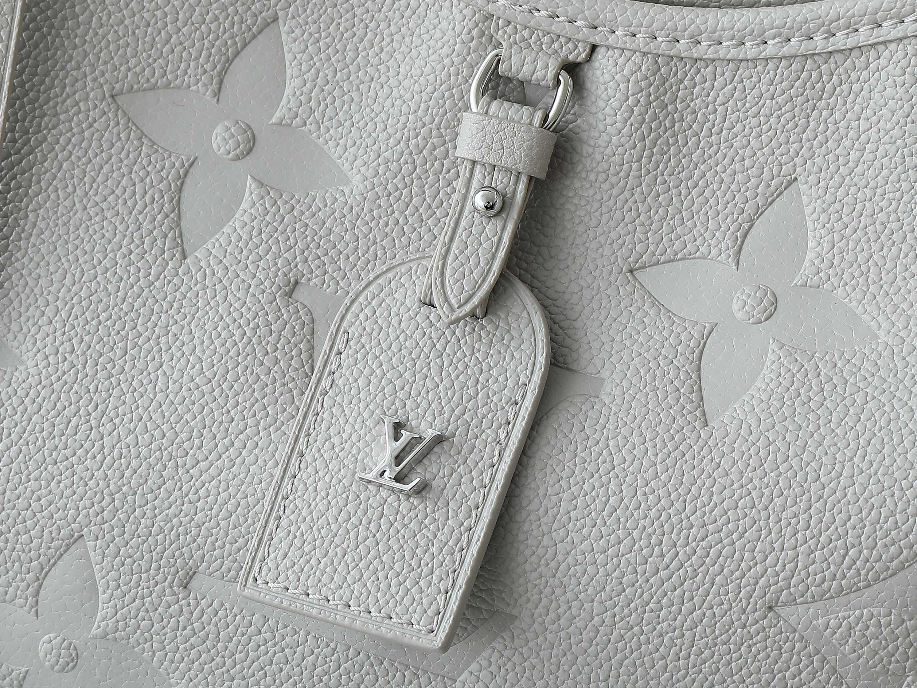 Bagsaaa LV M12917 CarryAll PM Gray - 29.5cm