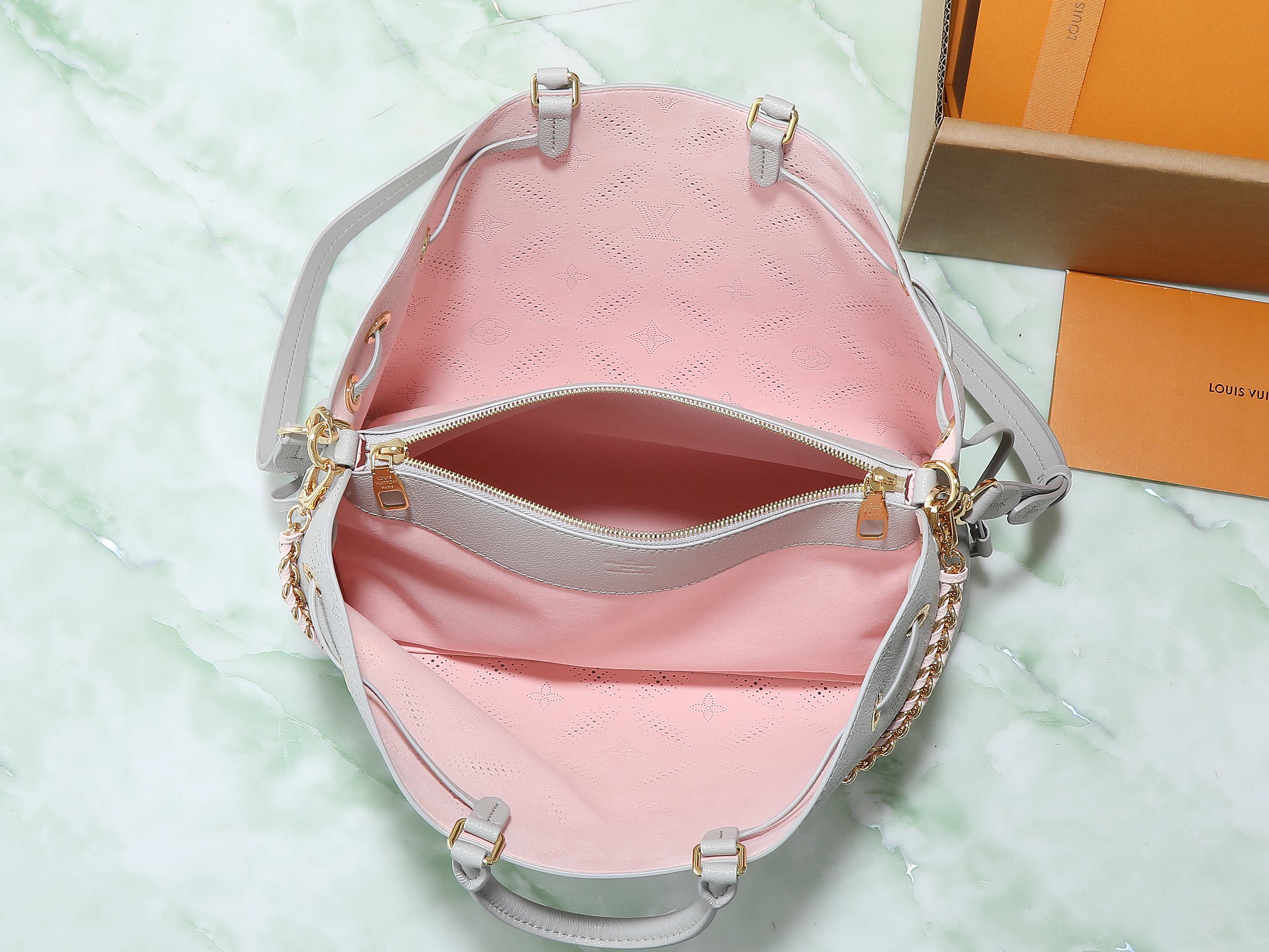 Bagsaaa LV M13838 Bella Tote Gray & Pink - 32cm