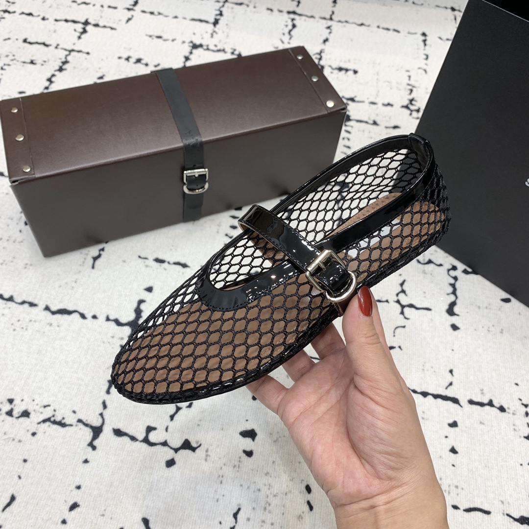 Bagsaaa Alaïa Ballet Flats In Fishnet Black