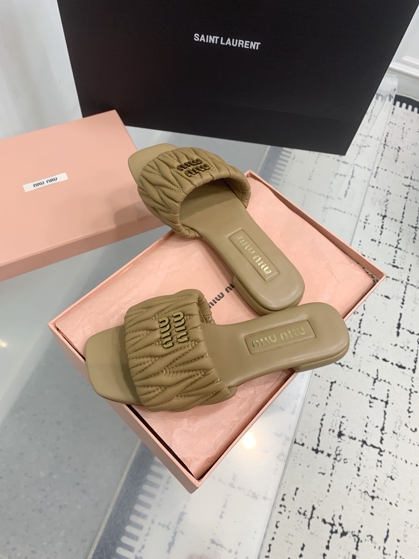Bagsaaa Miu Miu Matelassé nappa leather slides Caramel