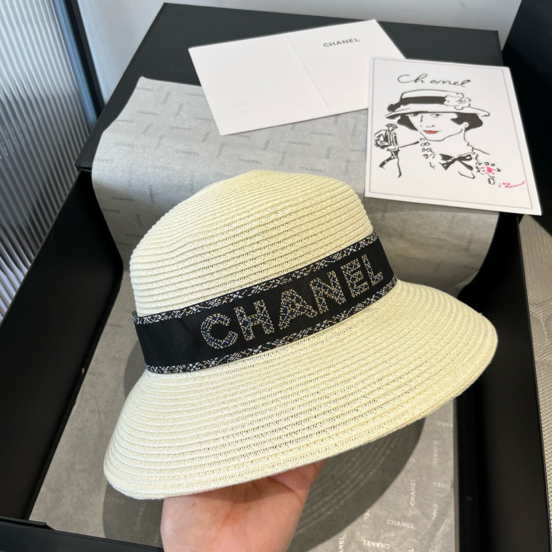 Bagsaaa Ch**el Bucket Hat 01