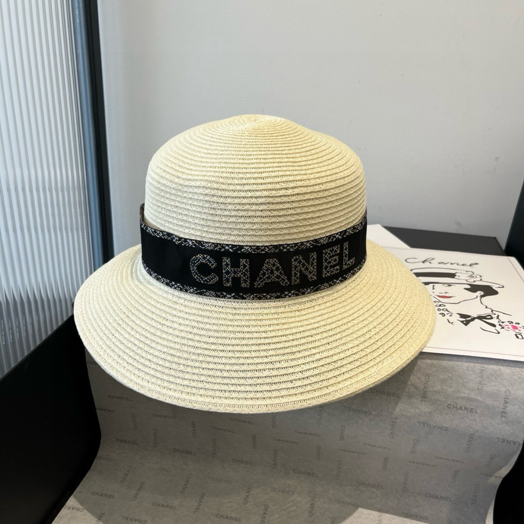 Bagsaaa Ch**el Bucket Hat 01