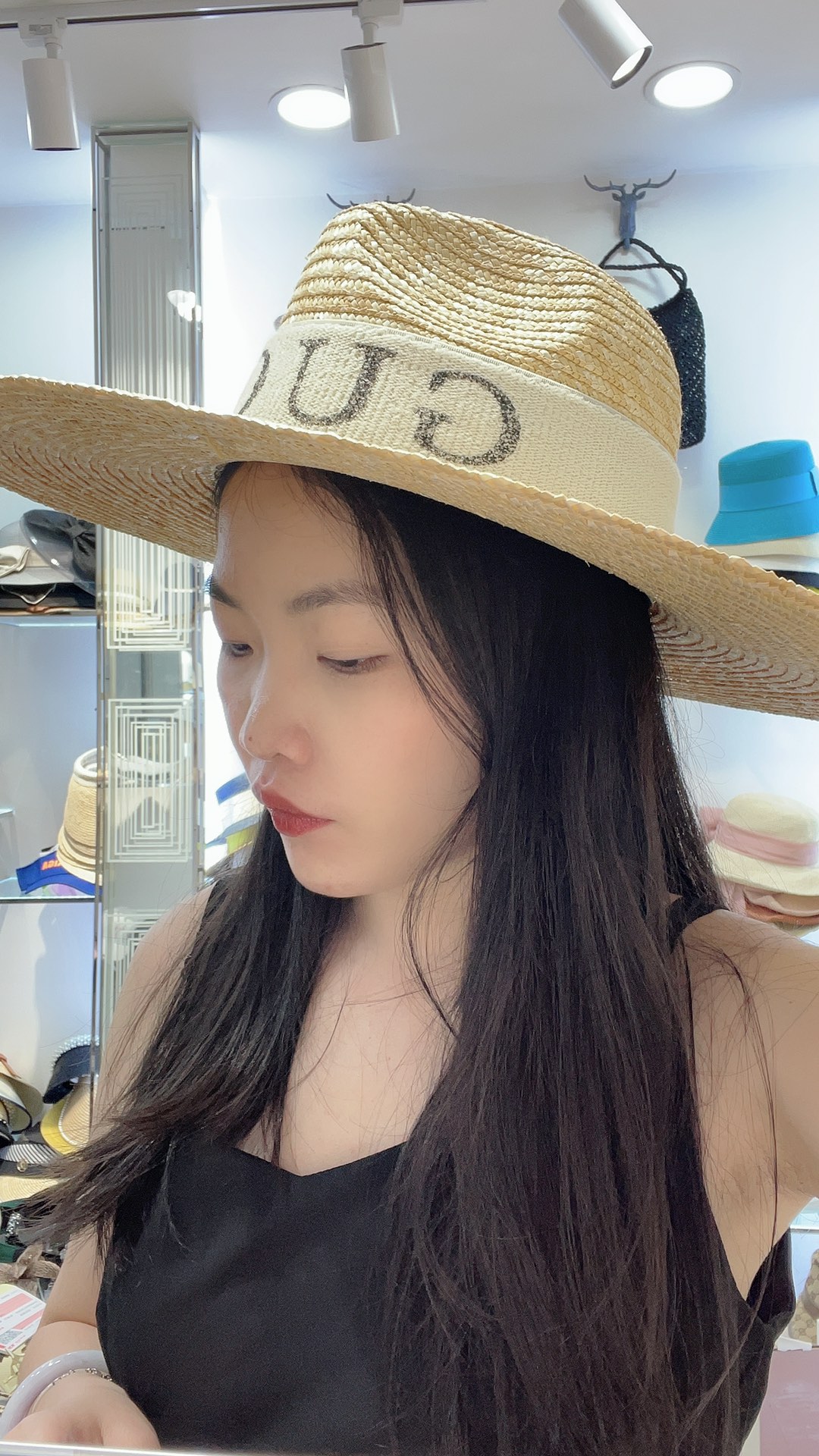 Bagsaaa Gvc*1 Hat 01