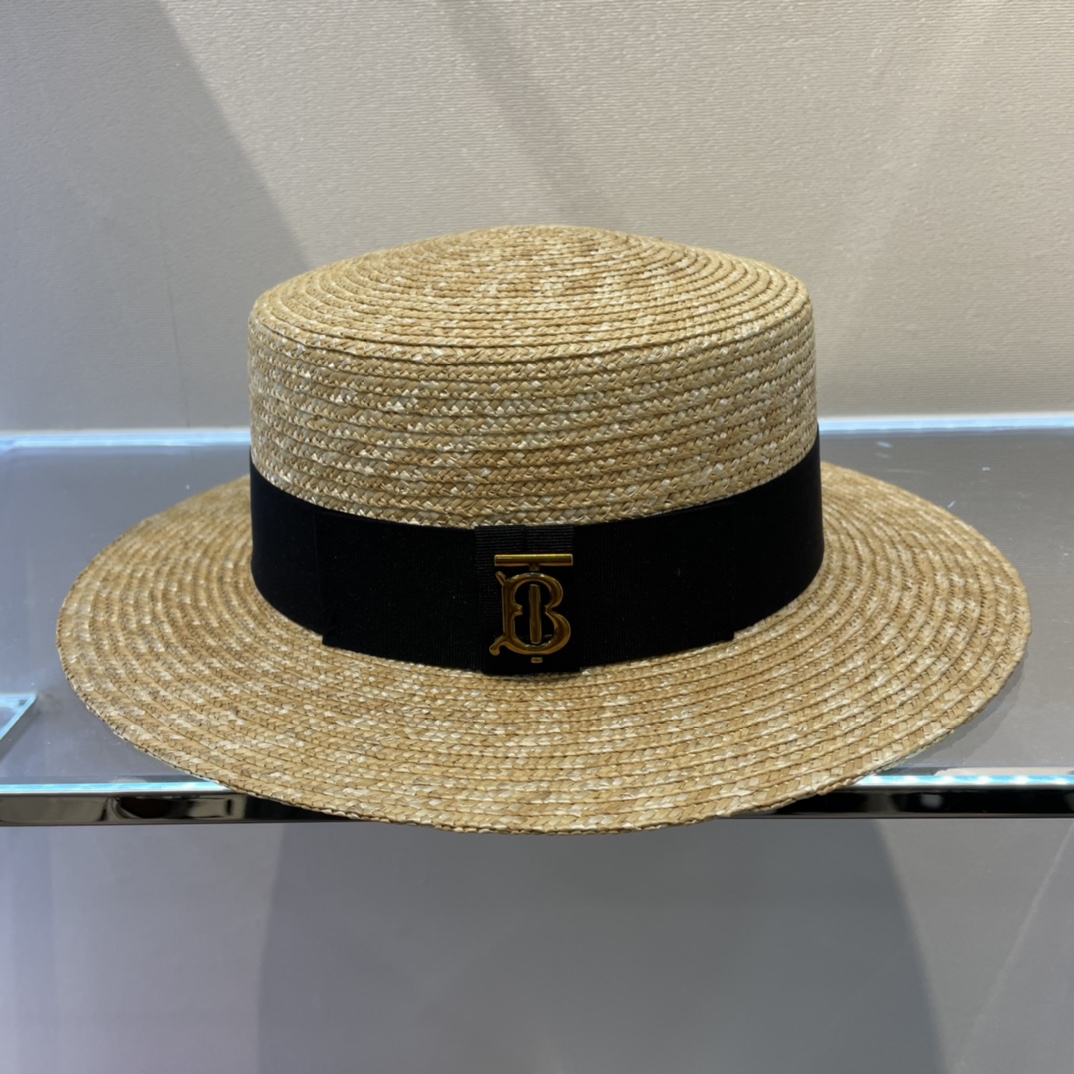 Bagsaaa Bv*b*rry Hat
