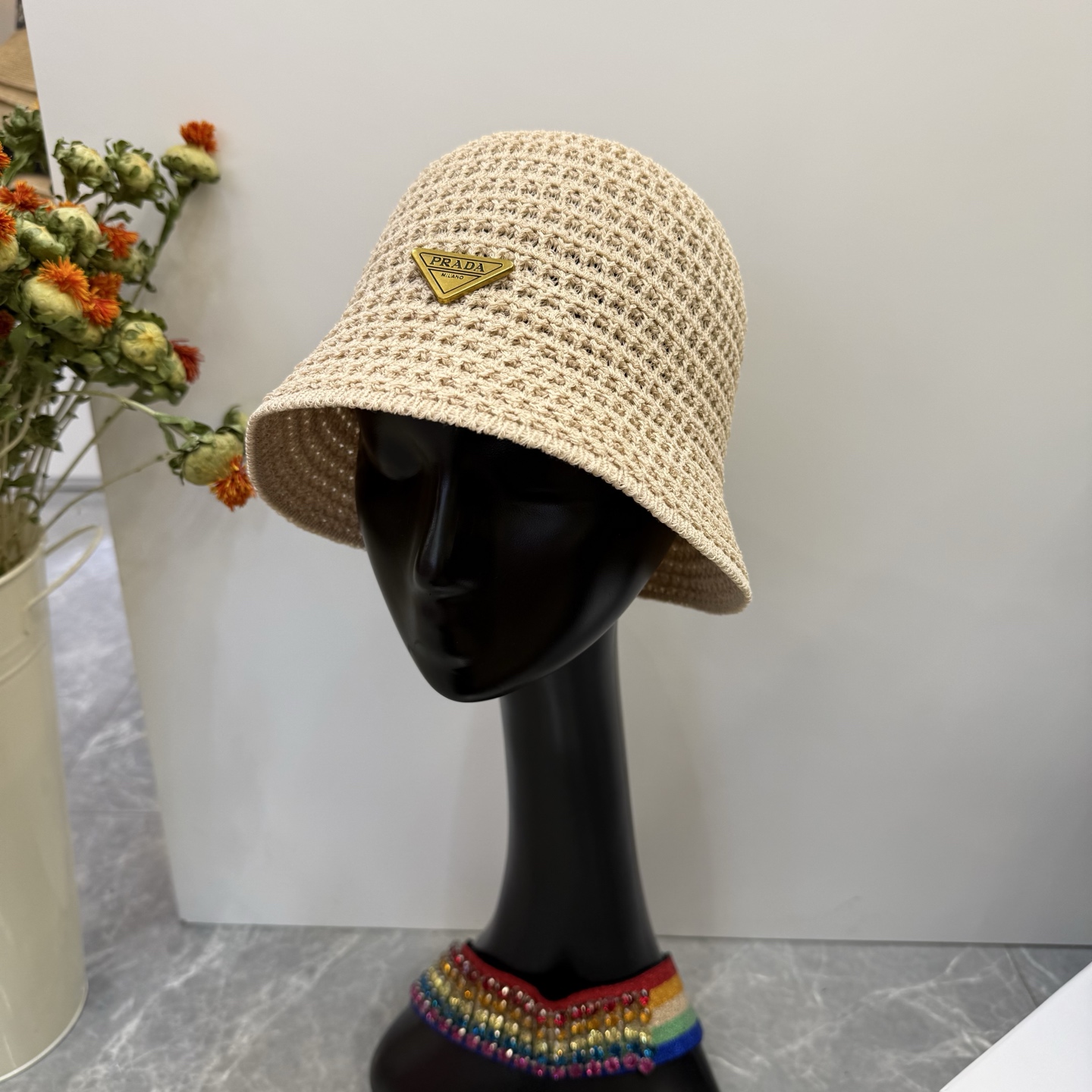 Bagsaaa Pra*a Hat 06