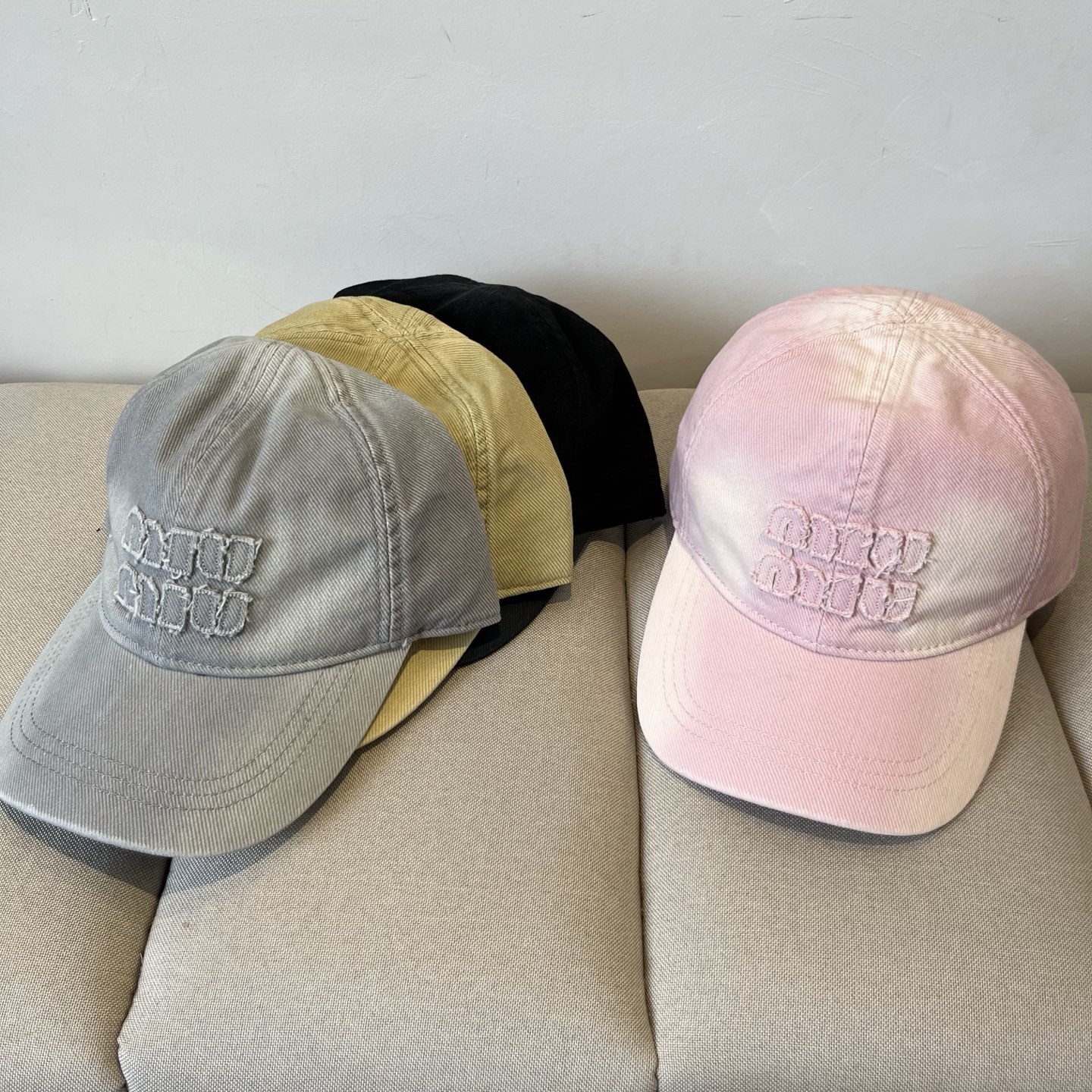 Bagsaaa Miu Miu Cap