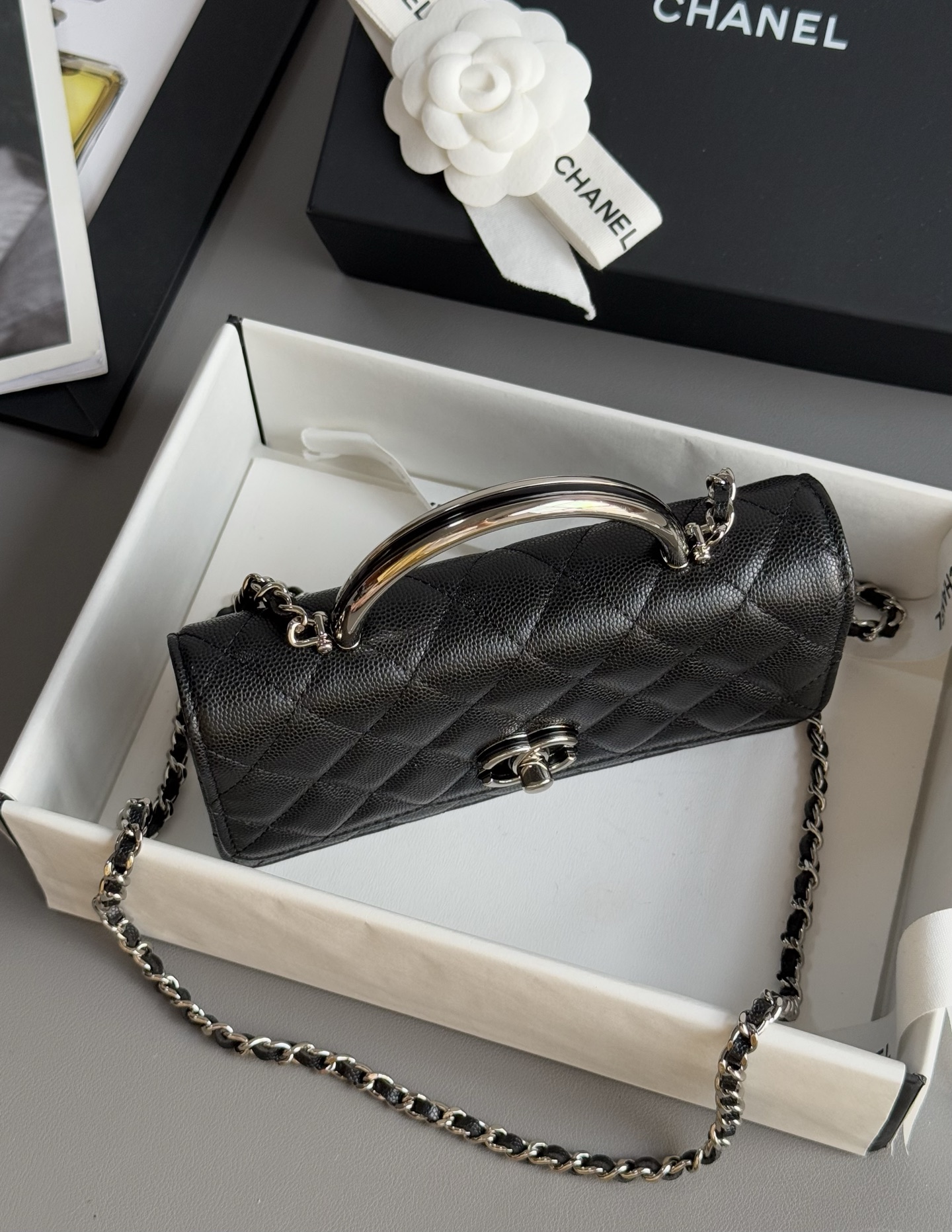 Bagsaaa Ch**el Clutch With Chain AP4498 Black - 18.5cm