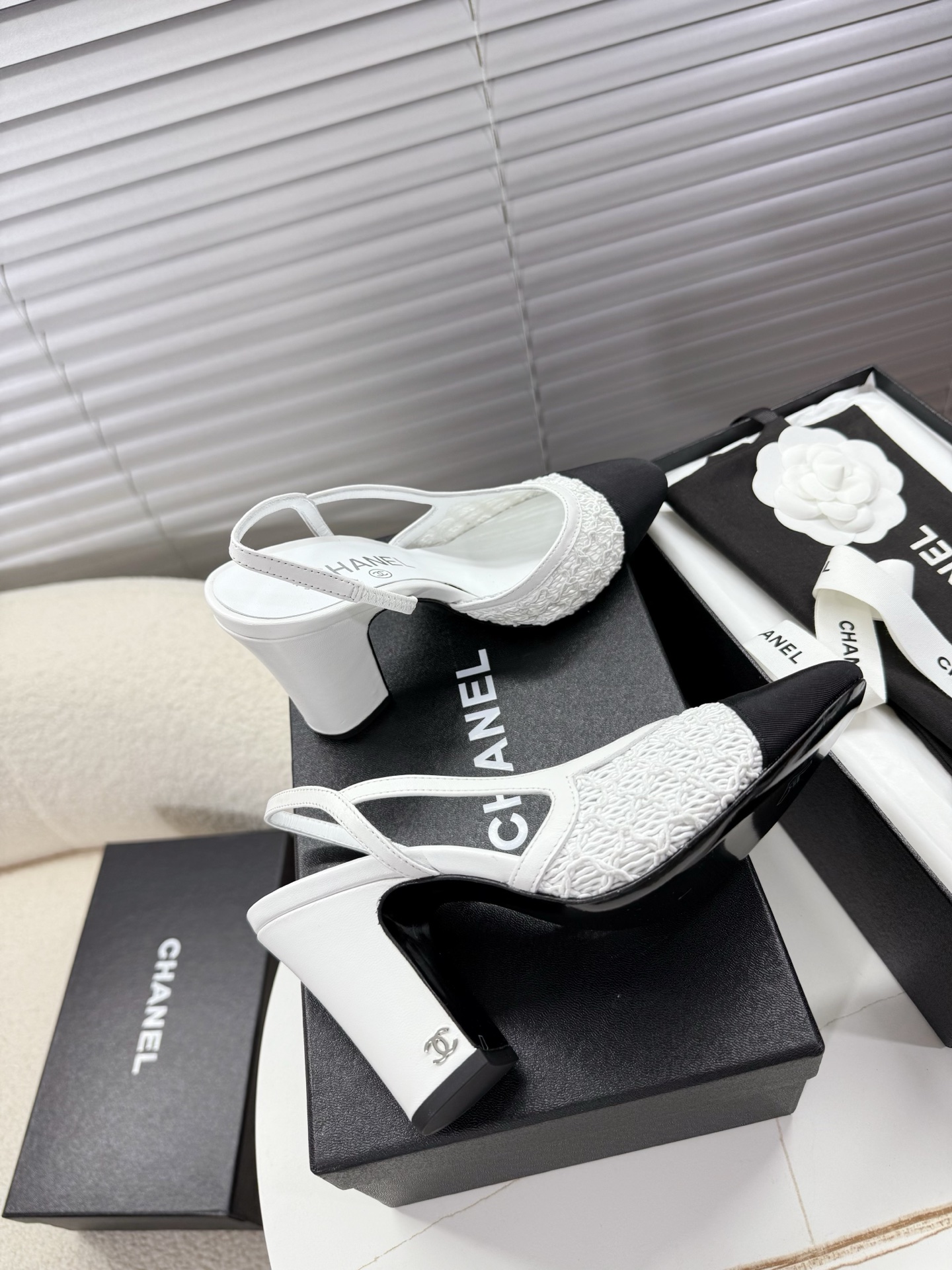 Bagsaaa Ch**el Slingbacks G45509 White Embroidery & Grosgrain